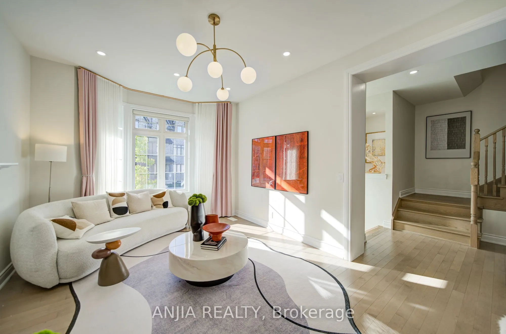 107 Guardhouse Crescent