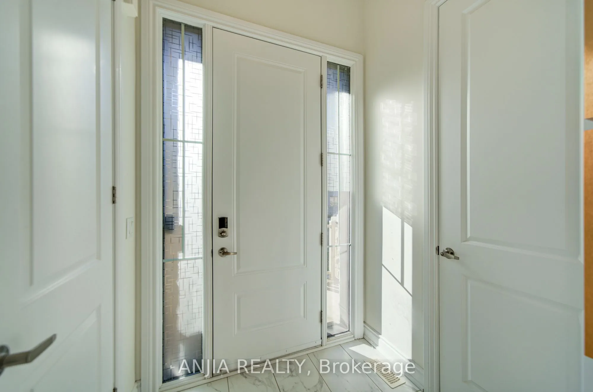 107 Guardhouse Crescent