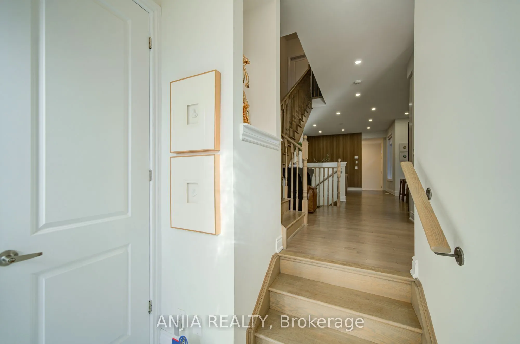 107 Guardhouse Crescent