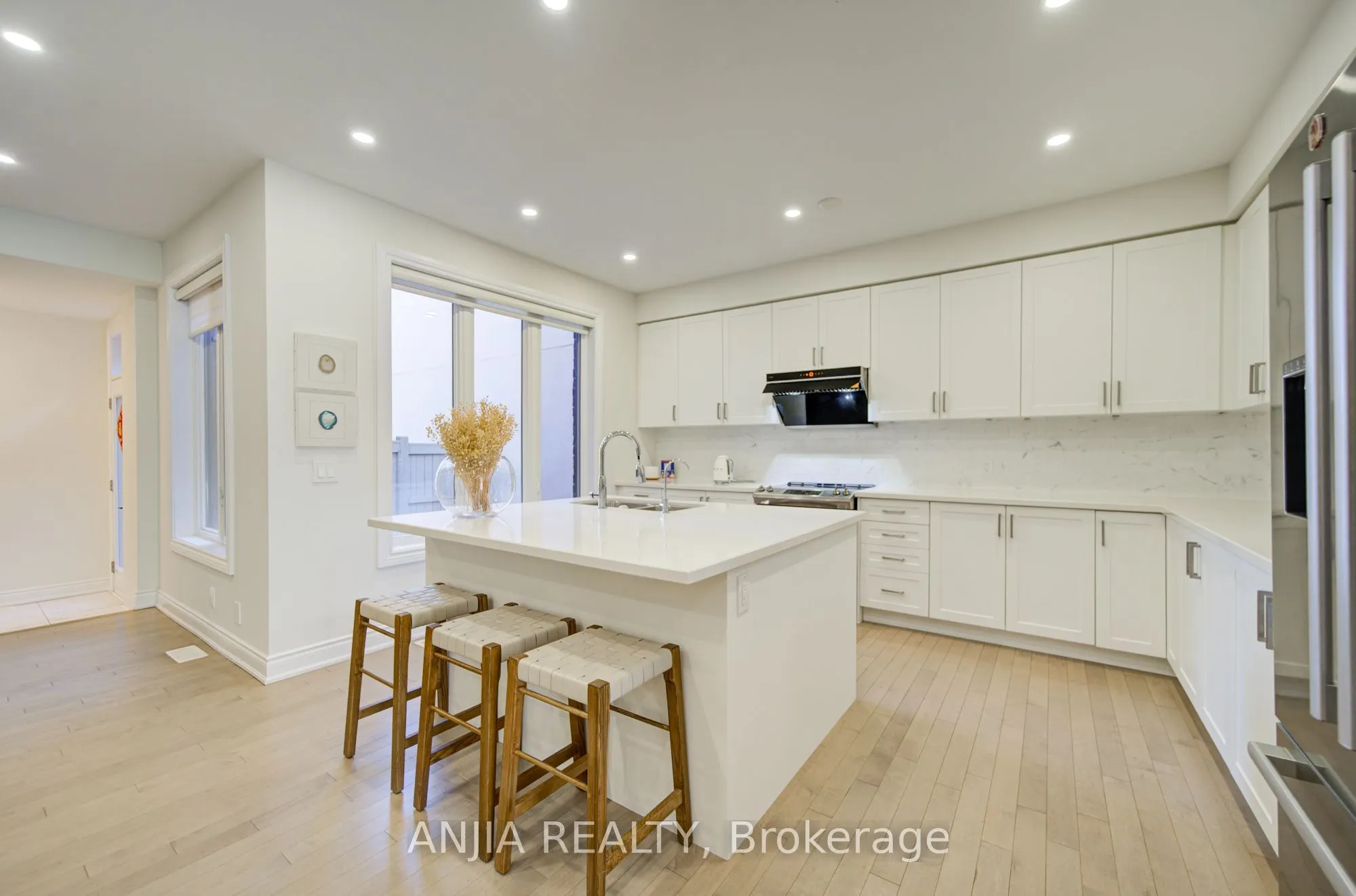 107 Guardhouse Crescent