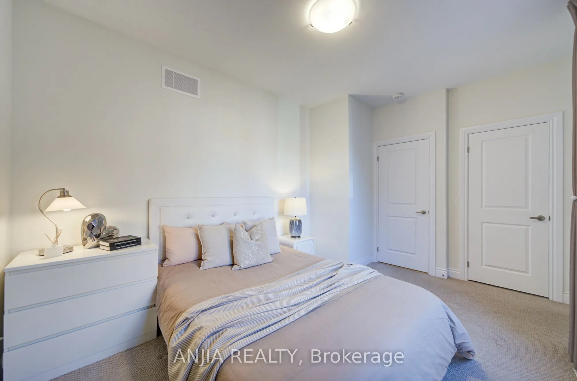 107 Guardhouse Crescent