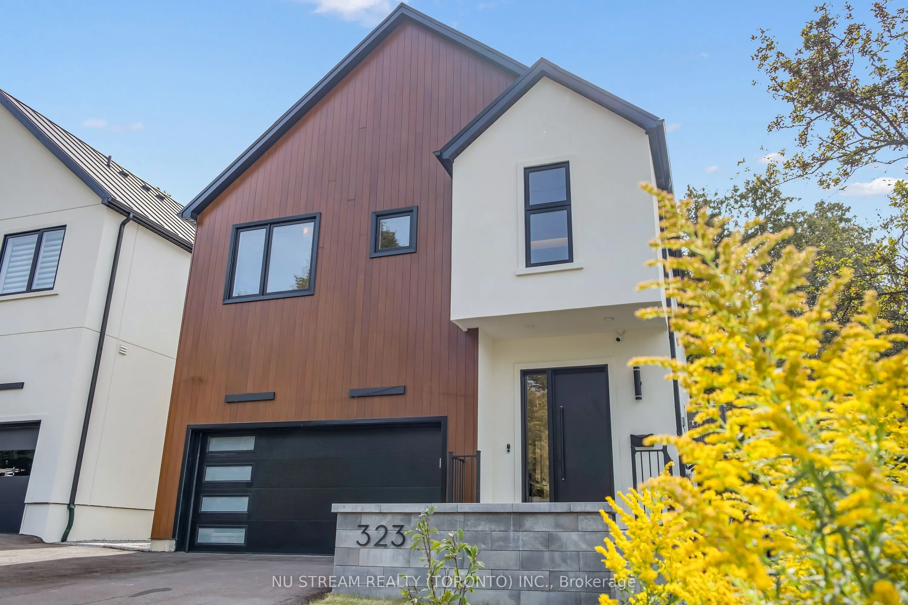 323 Winnifred Drive #Lower