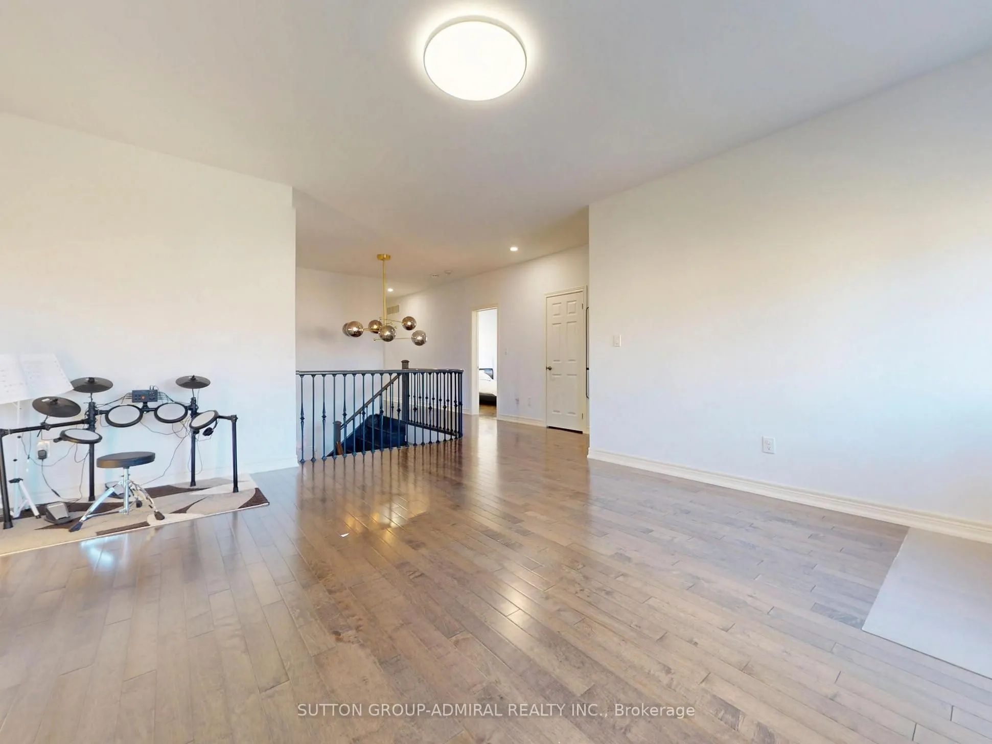 108 Baldry Avenue
