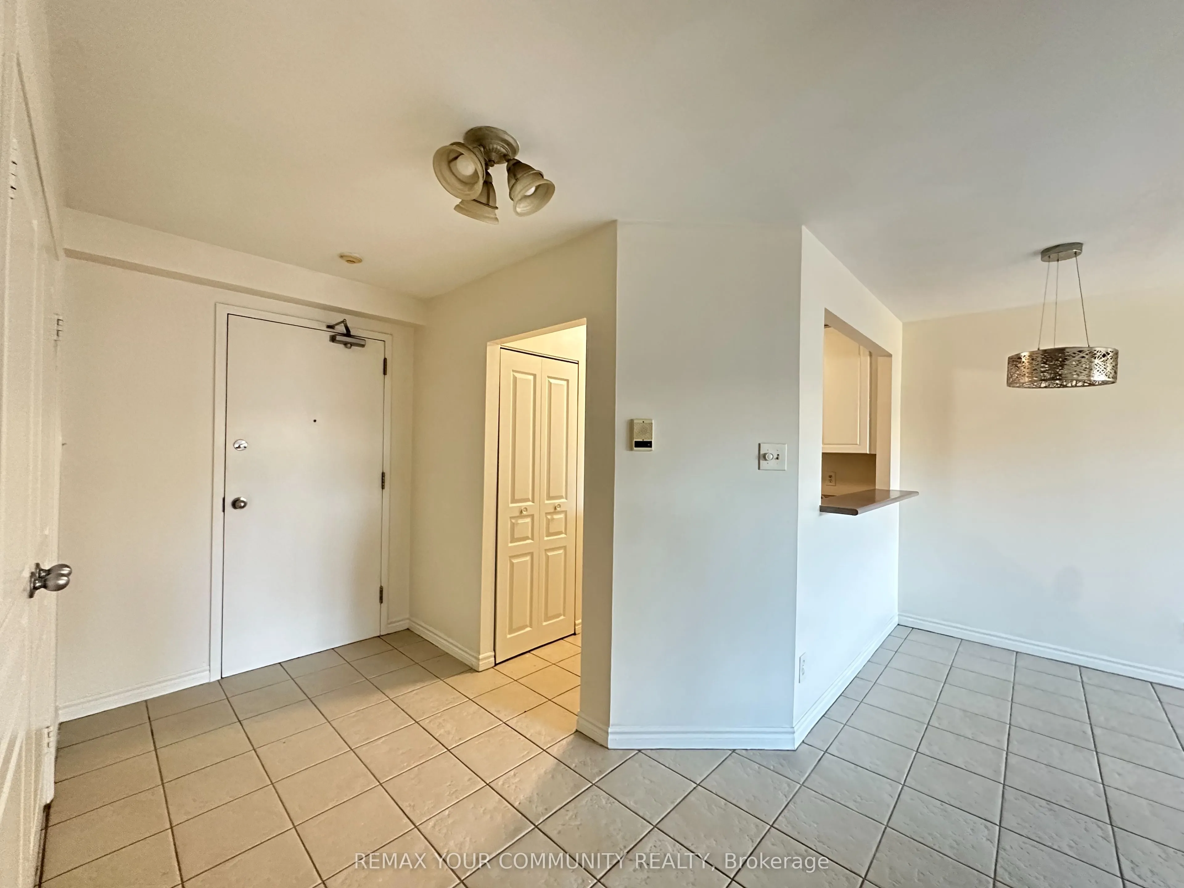 15207 Yonge Street #305