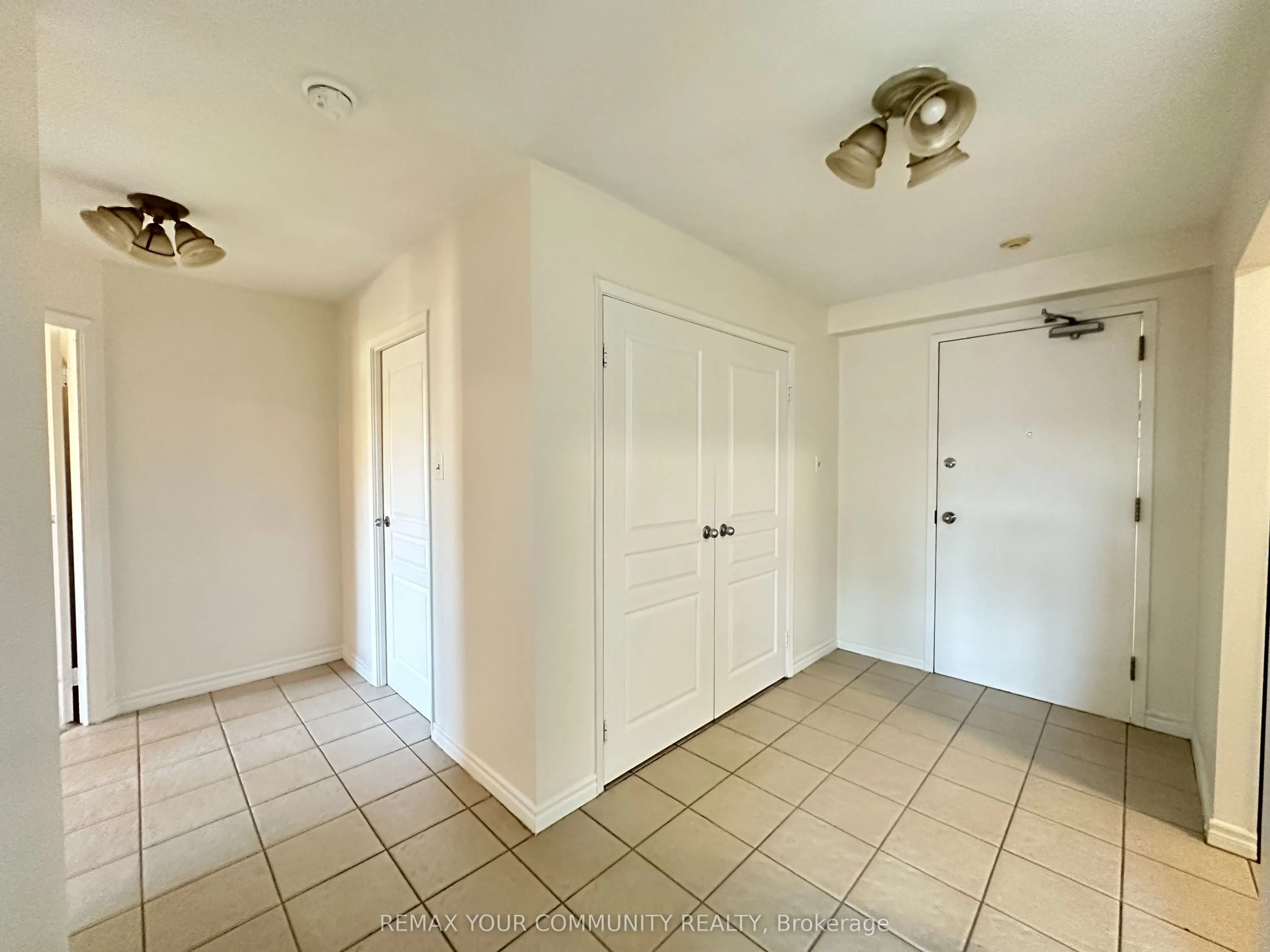 15207 Yonge Street #305