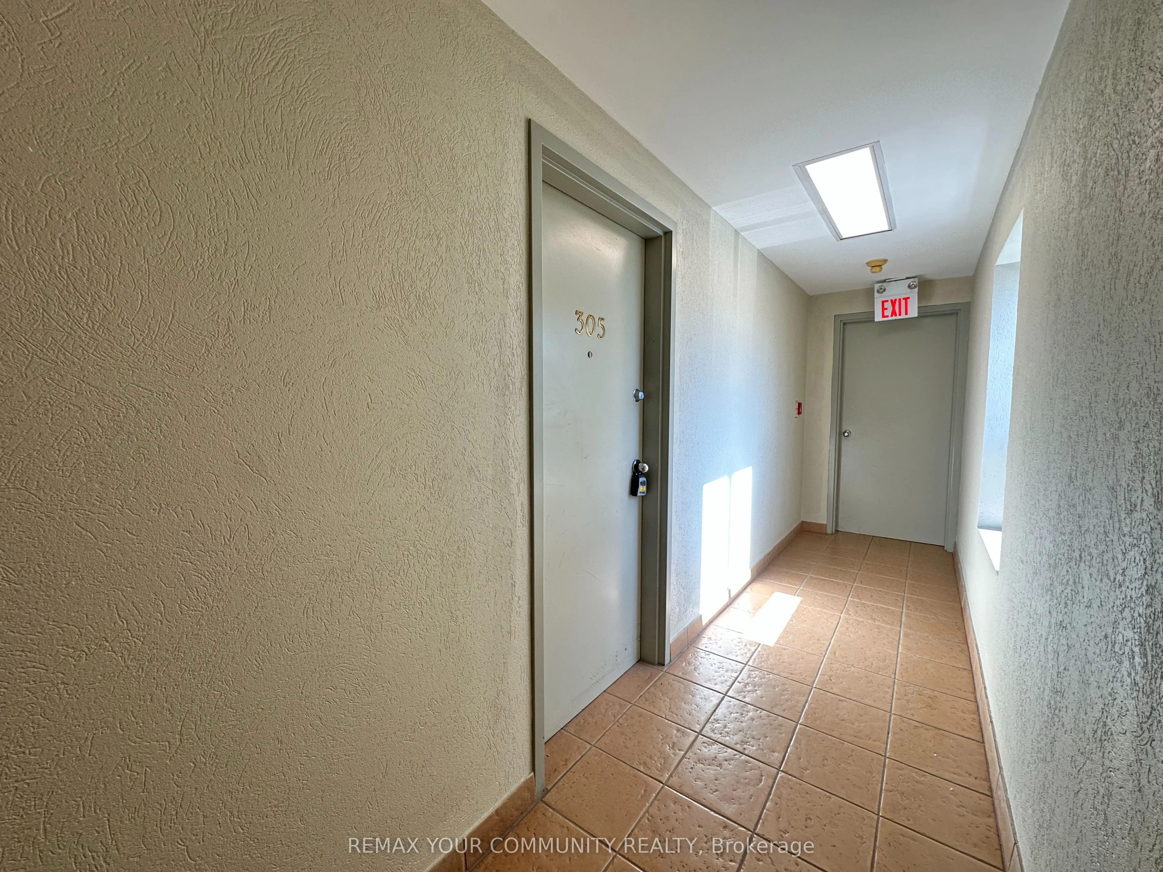15207 Yonge Street #305