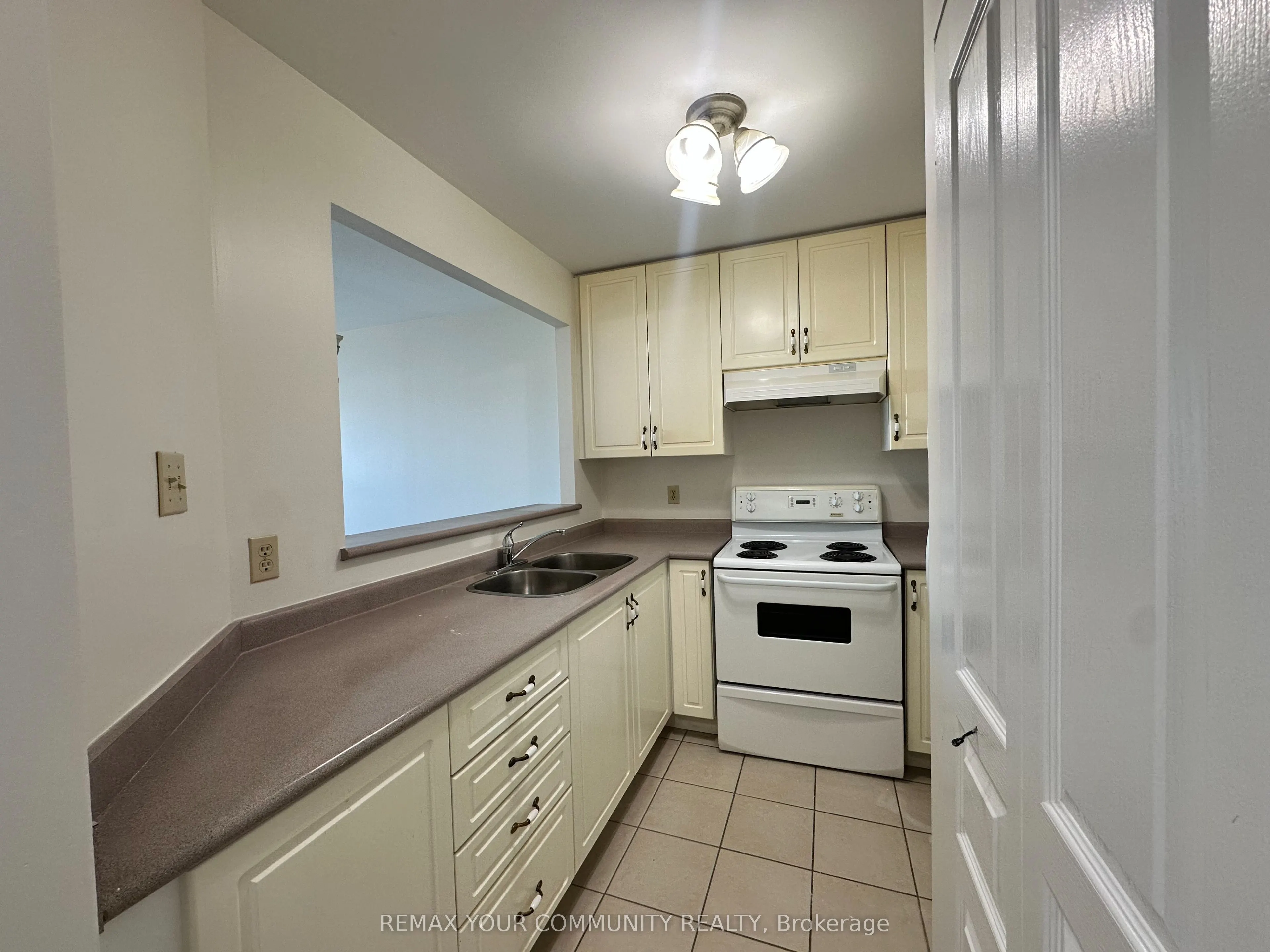 15207 Yonge Street #503