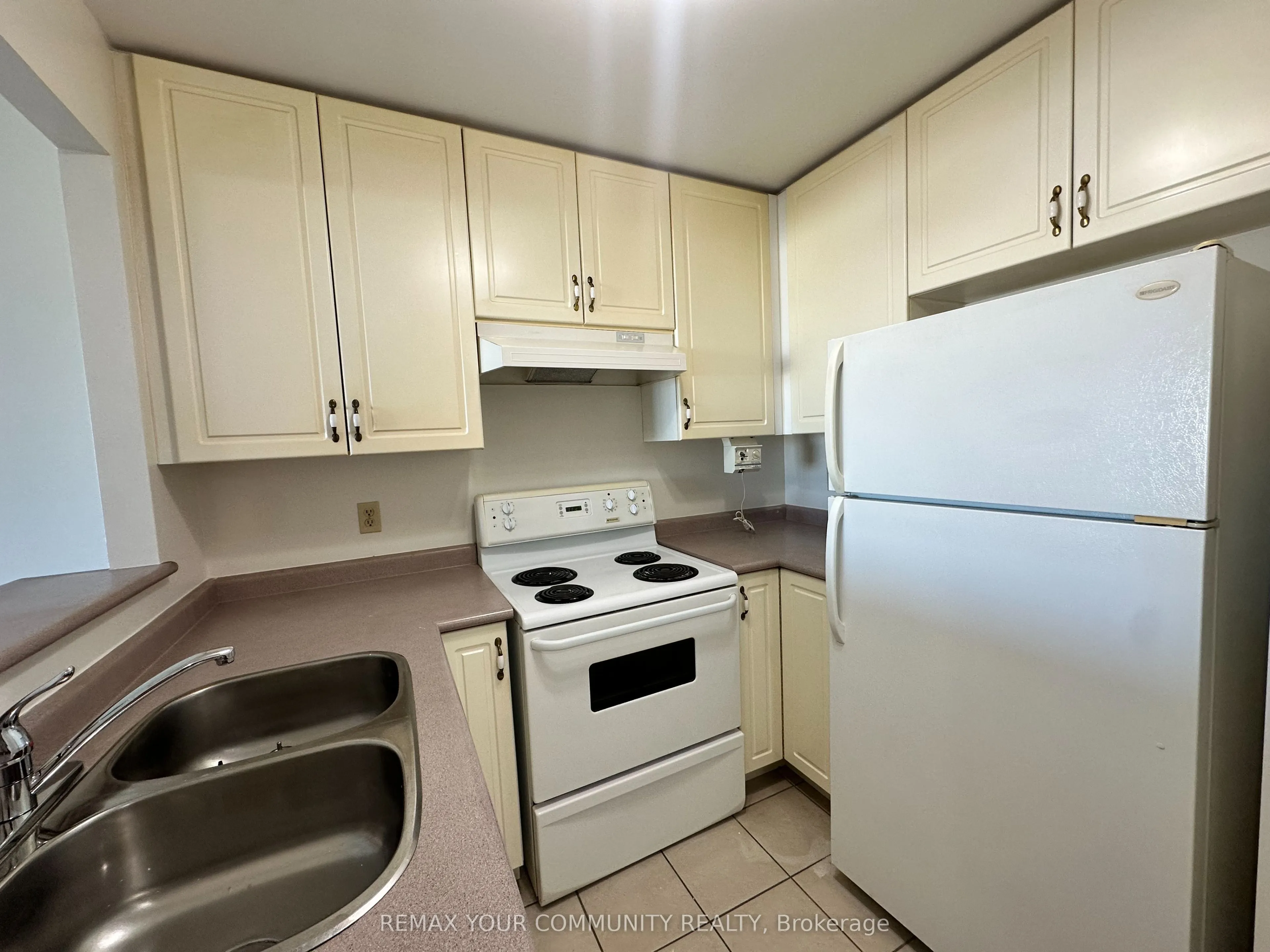 15207 Yonge Street #503