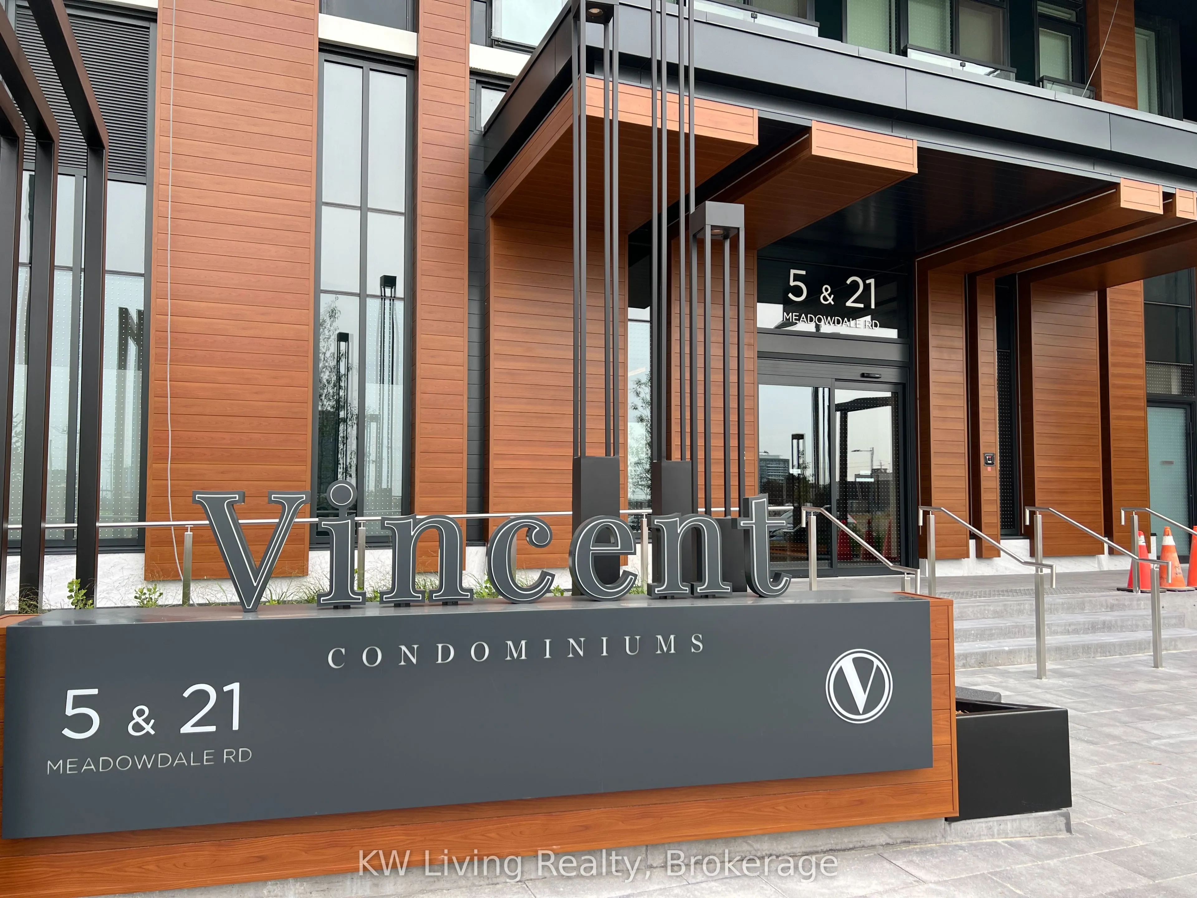 5 Meadowdale Road #2510