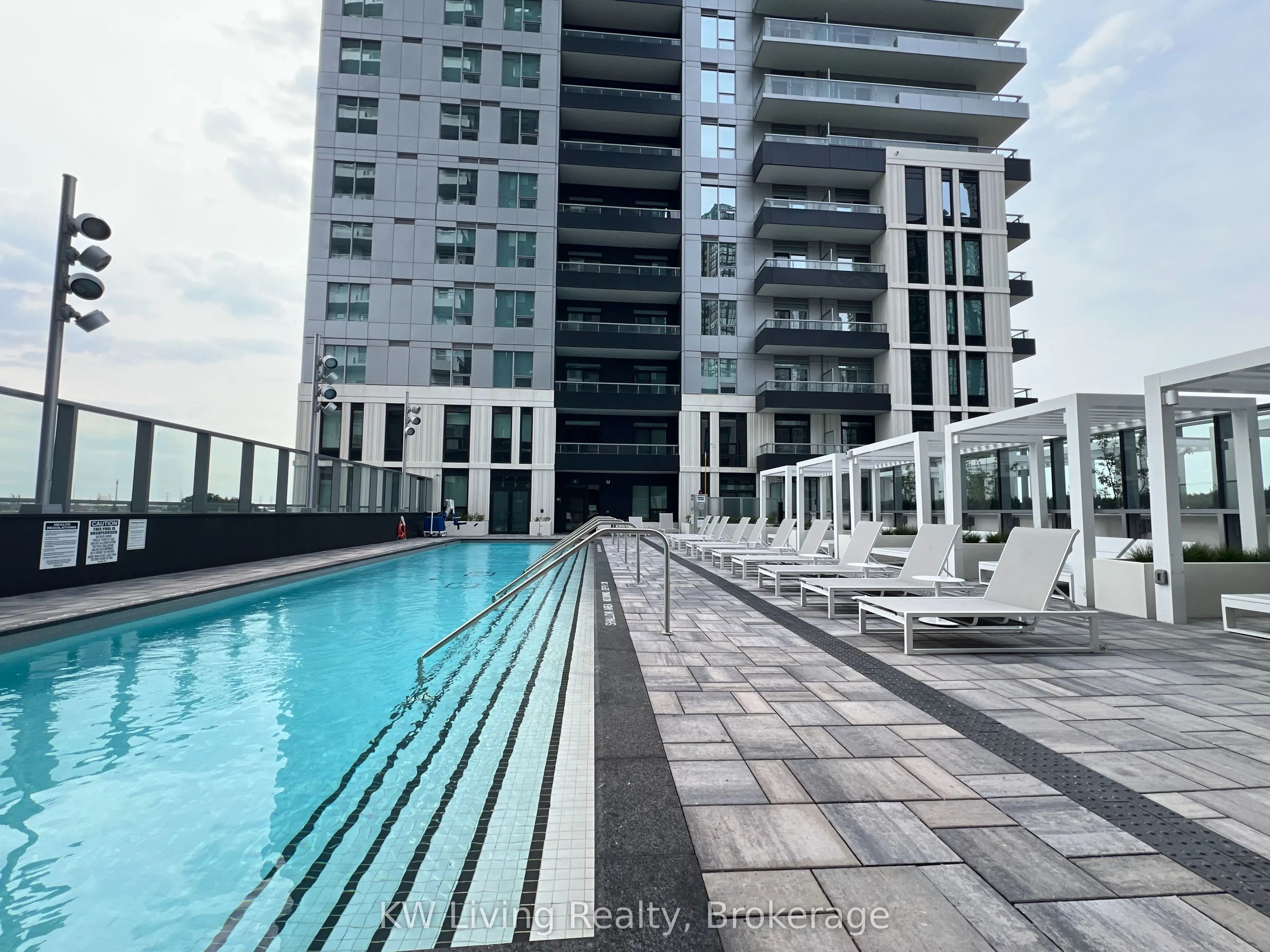 5 Meadowdale Road #2510