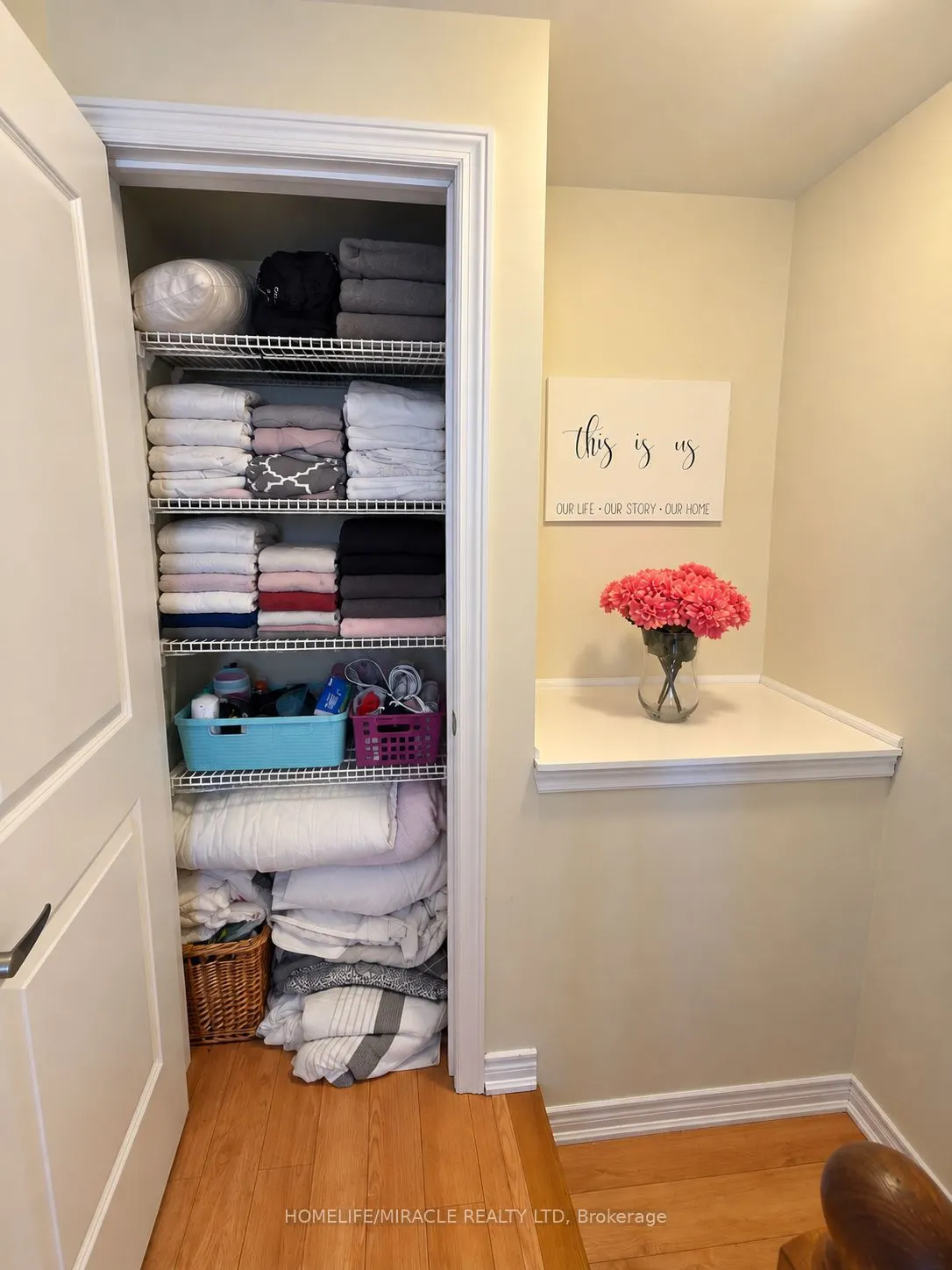 9601 Jane Street #8
