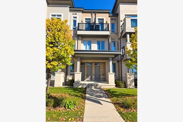 9601 Jane Street #8