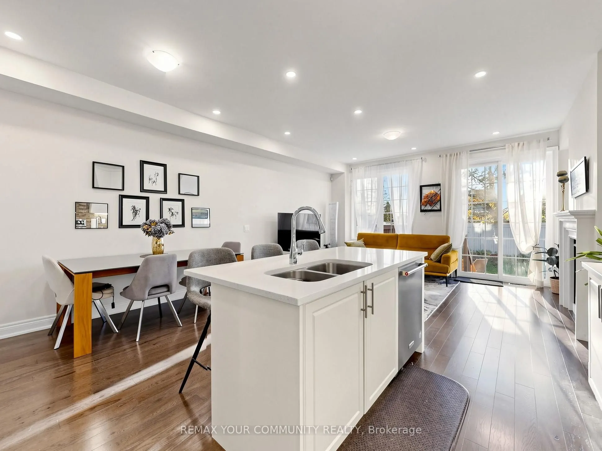 96 Drizzel Crescent