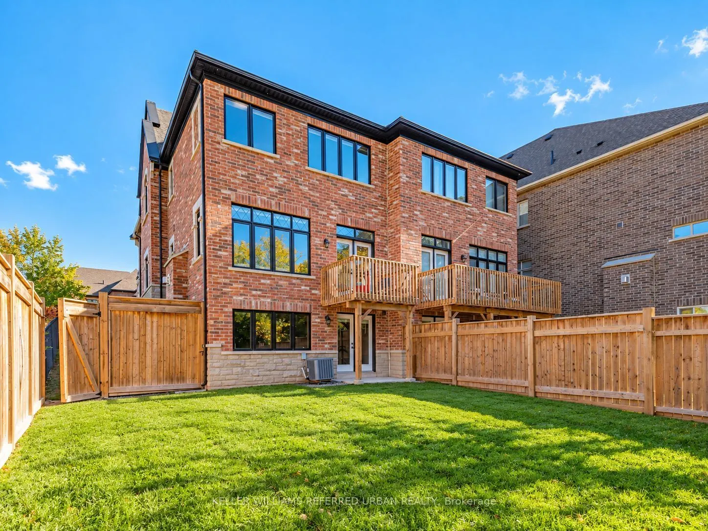 32 Great Heron Court