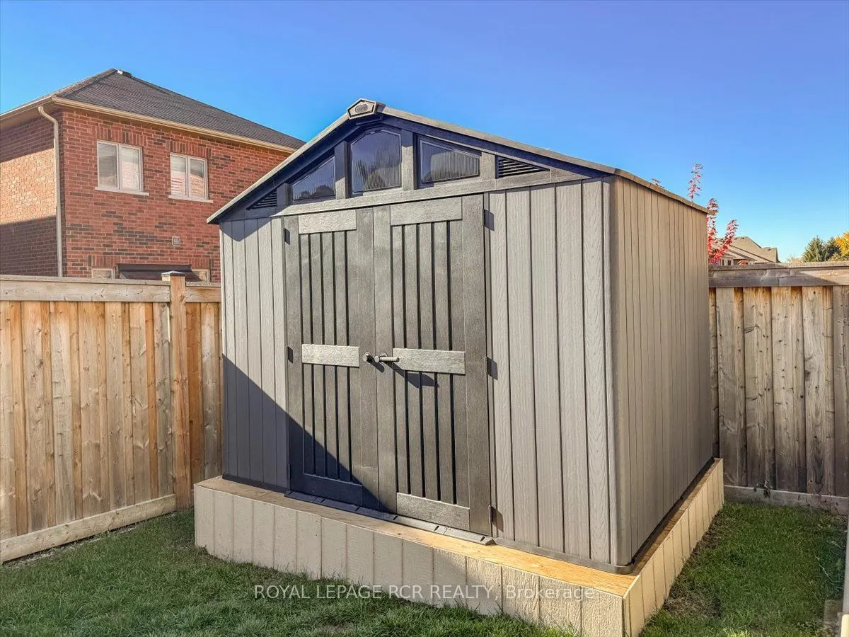 47 Carondale Square