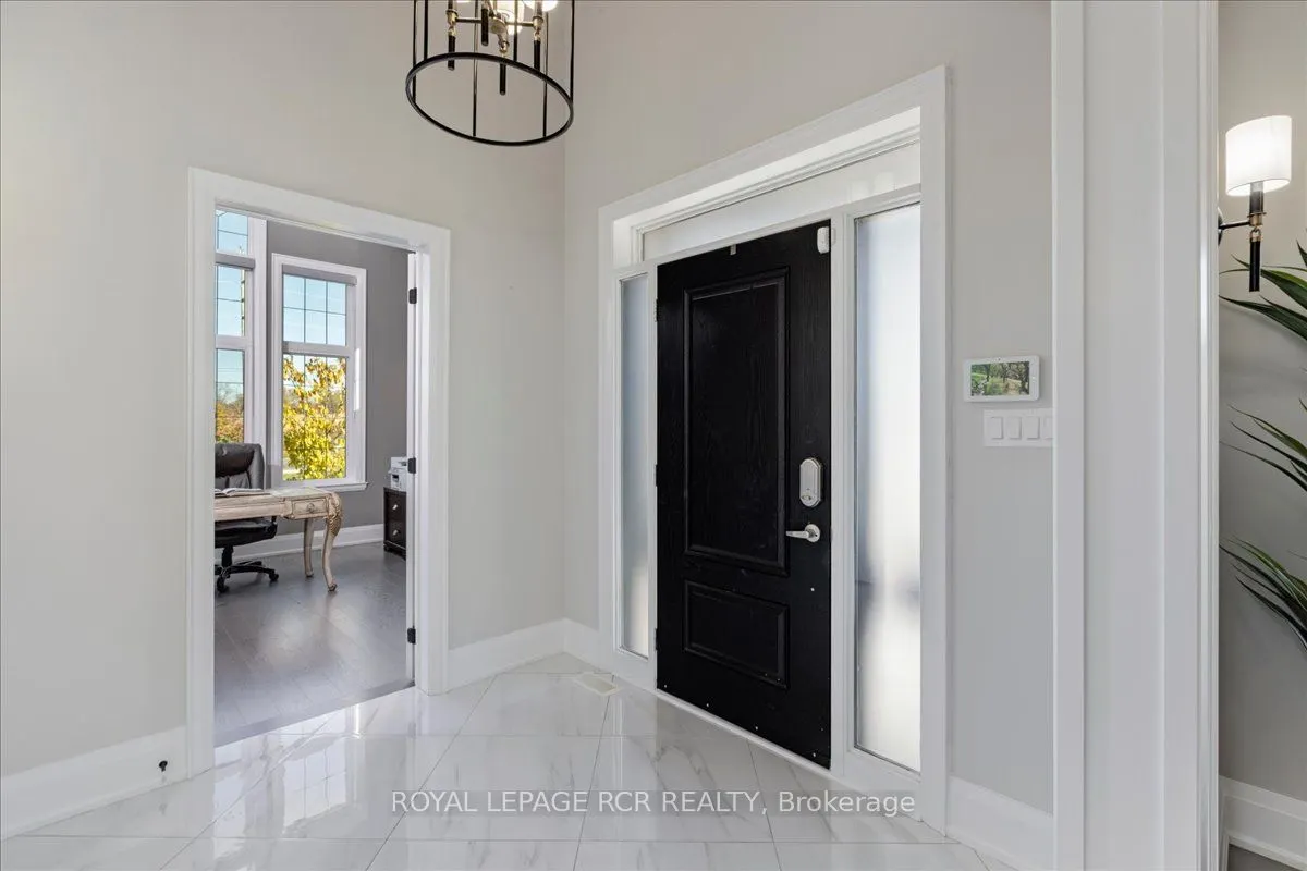 47 Carondale Square
