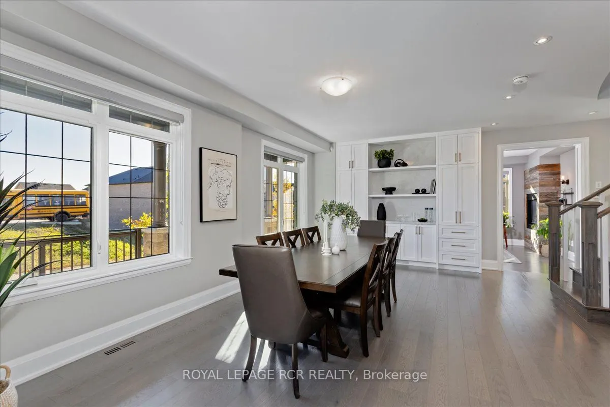 47 Carondale Square