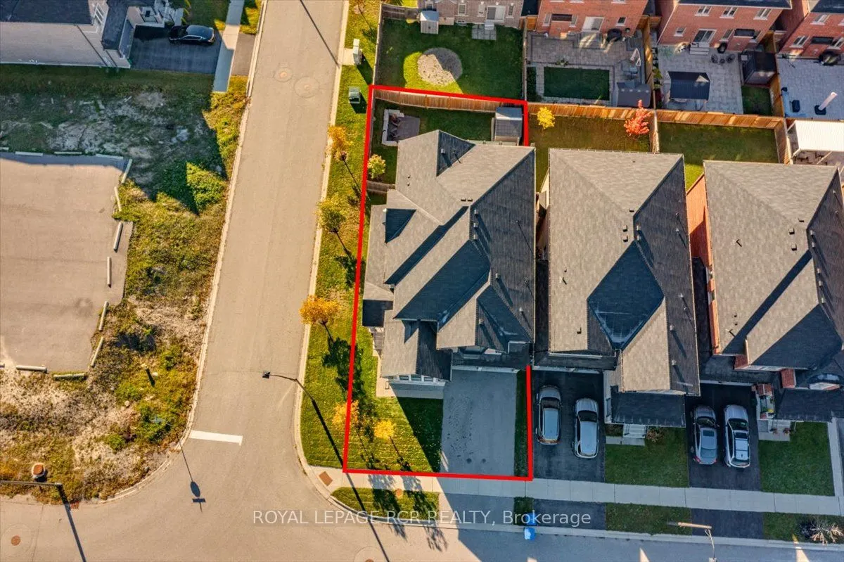 47 Carondale Square