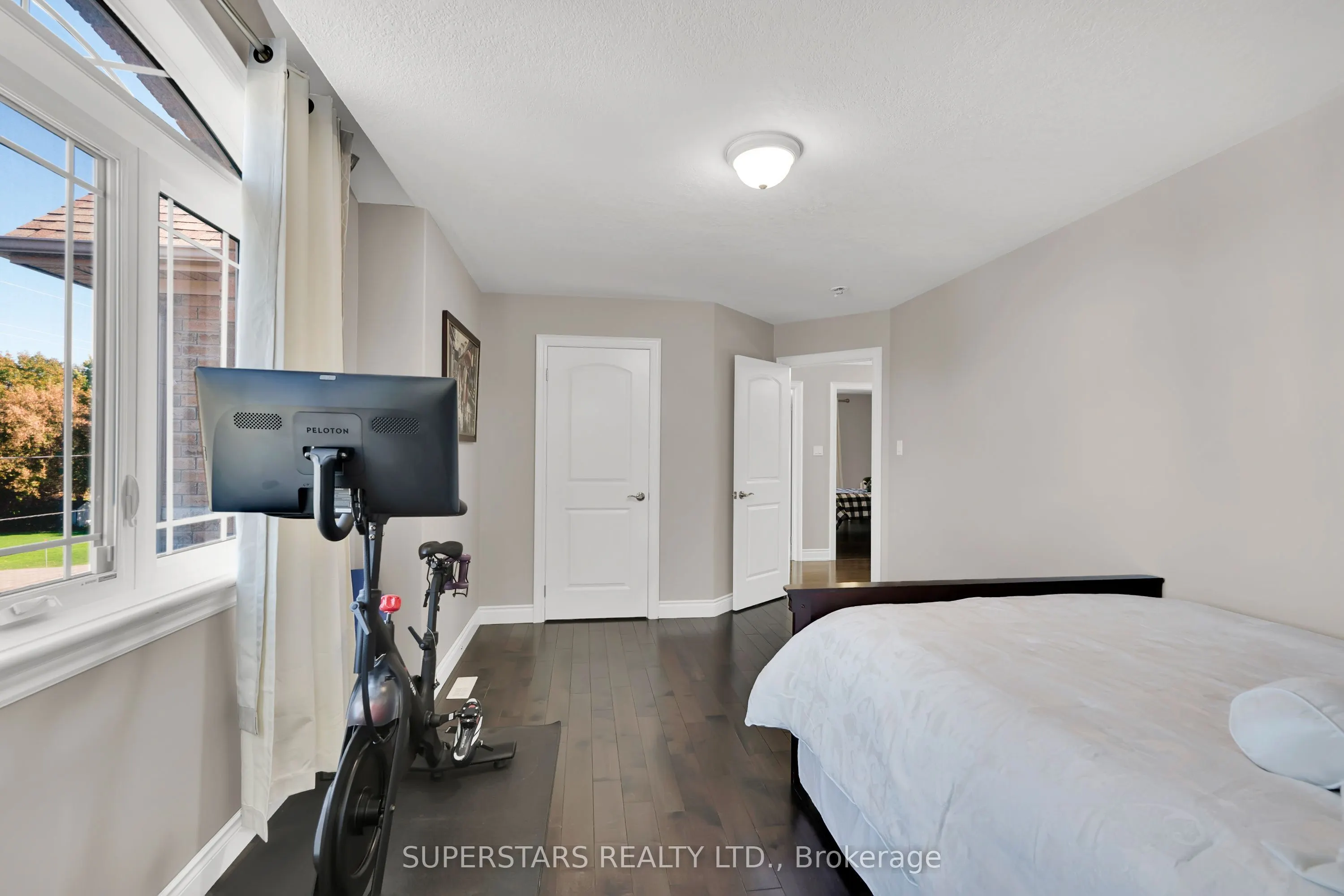 1435 Gilford Road