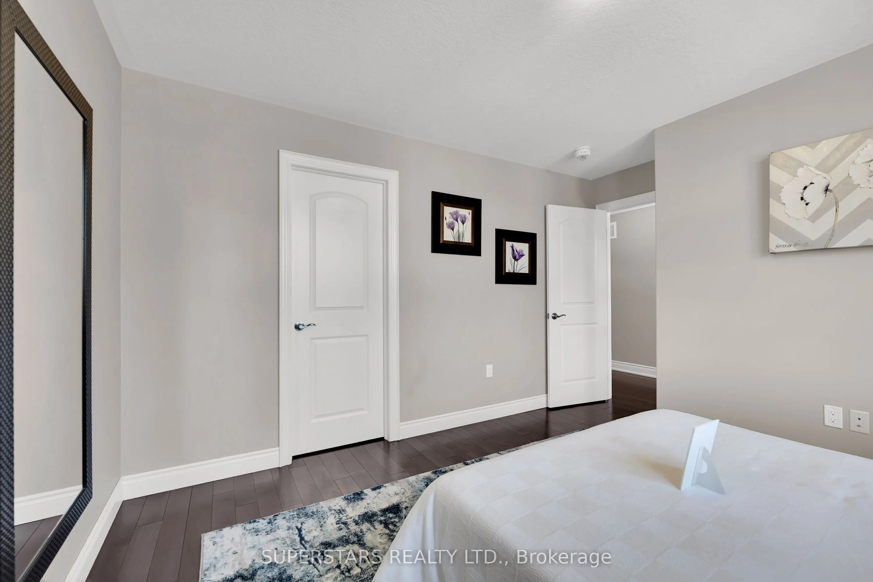 1435 Gilford Road