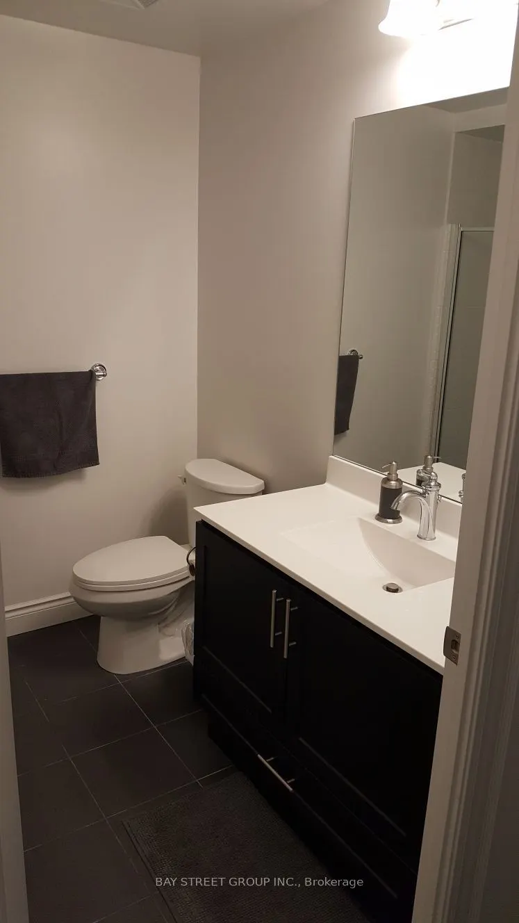 38 CEDARLAND DR Drive #611