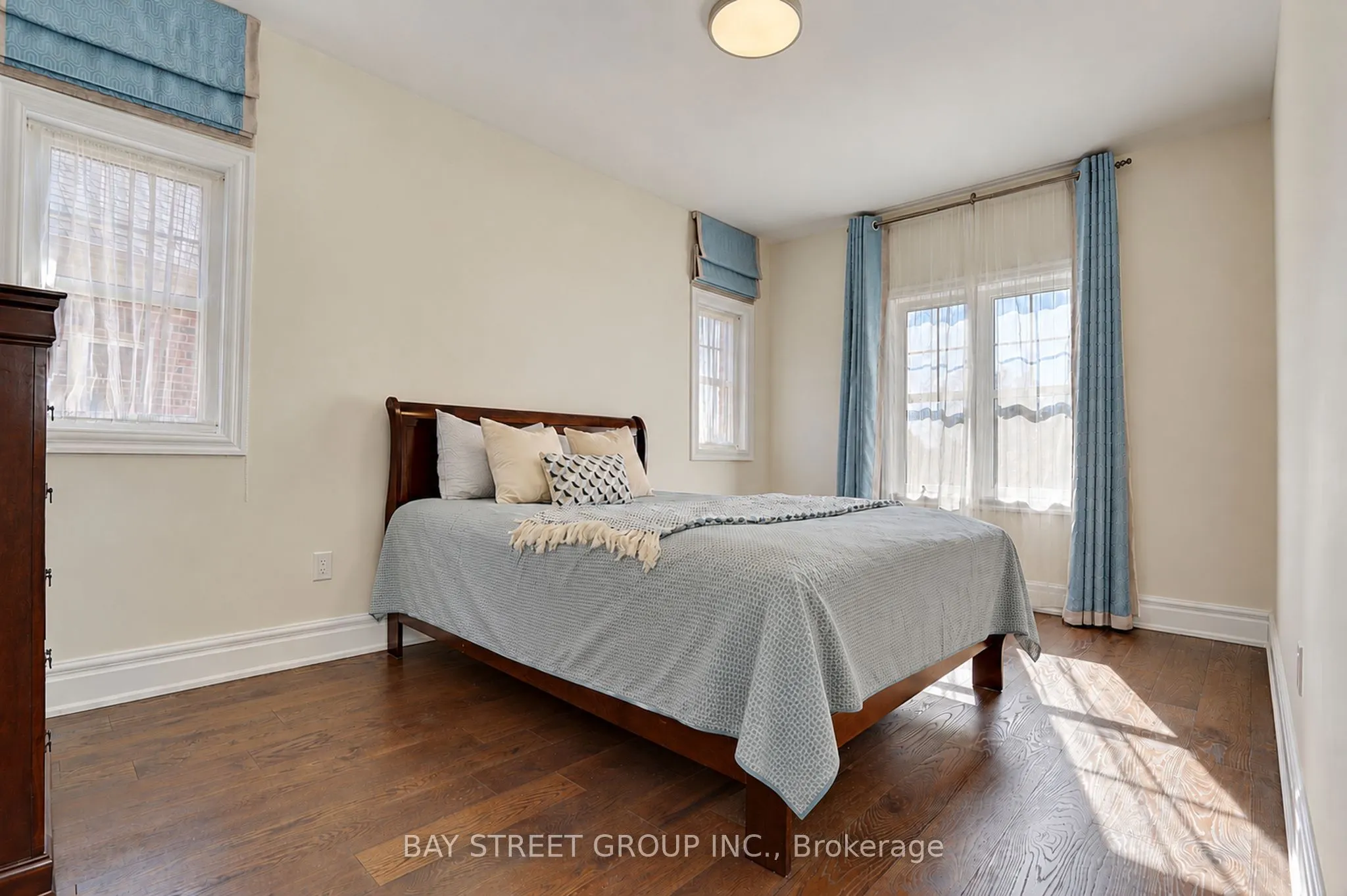 11 Leary Crescent