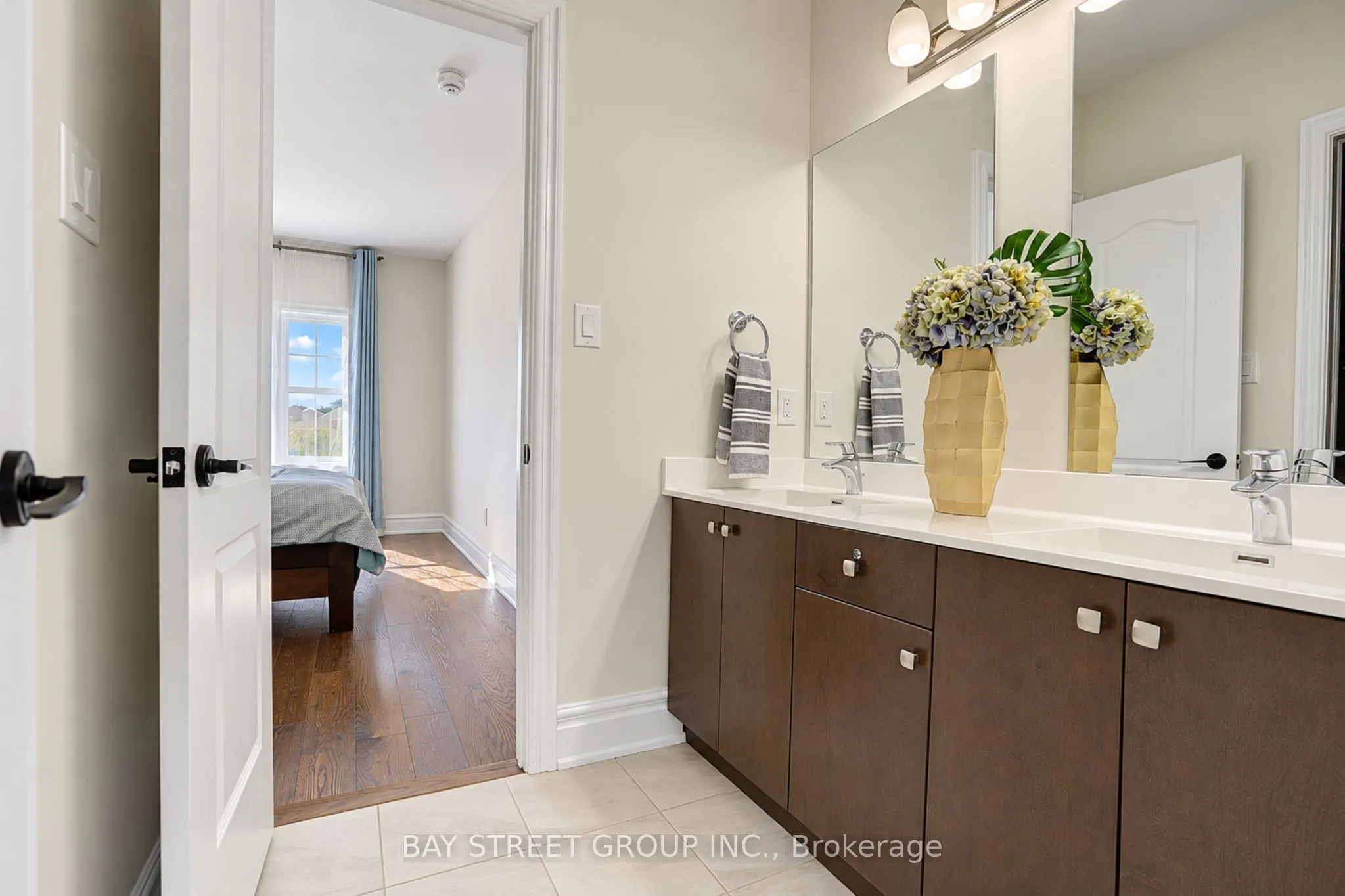 11 Leary Crescent