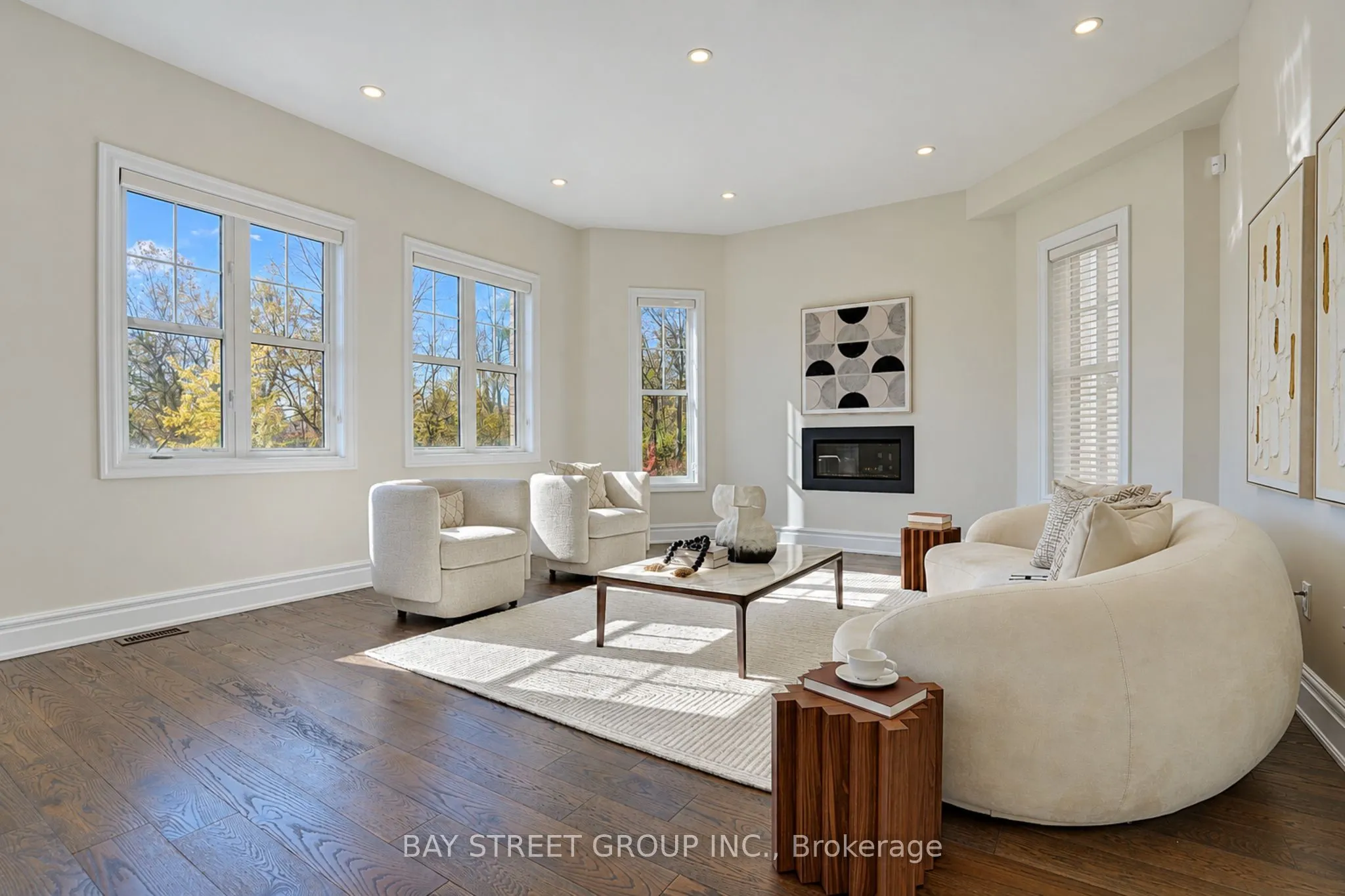 11 Leary Crescent