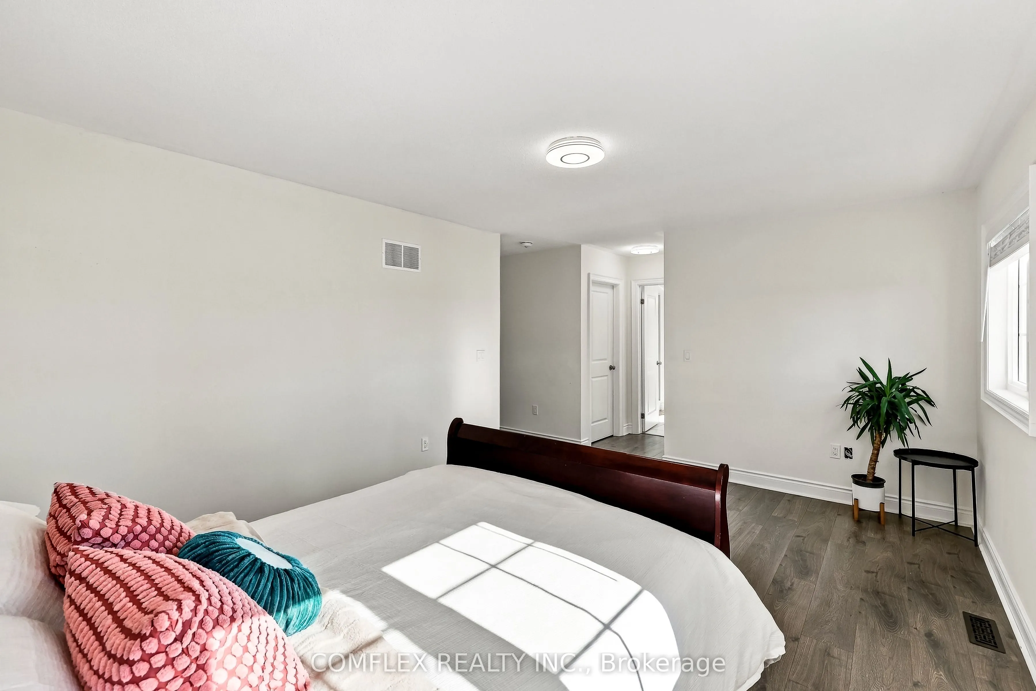 109 Cliff Thompson Court