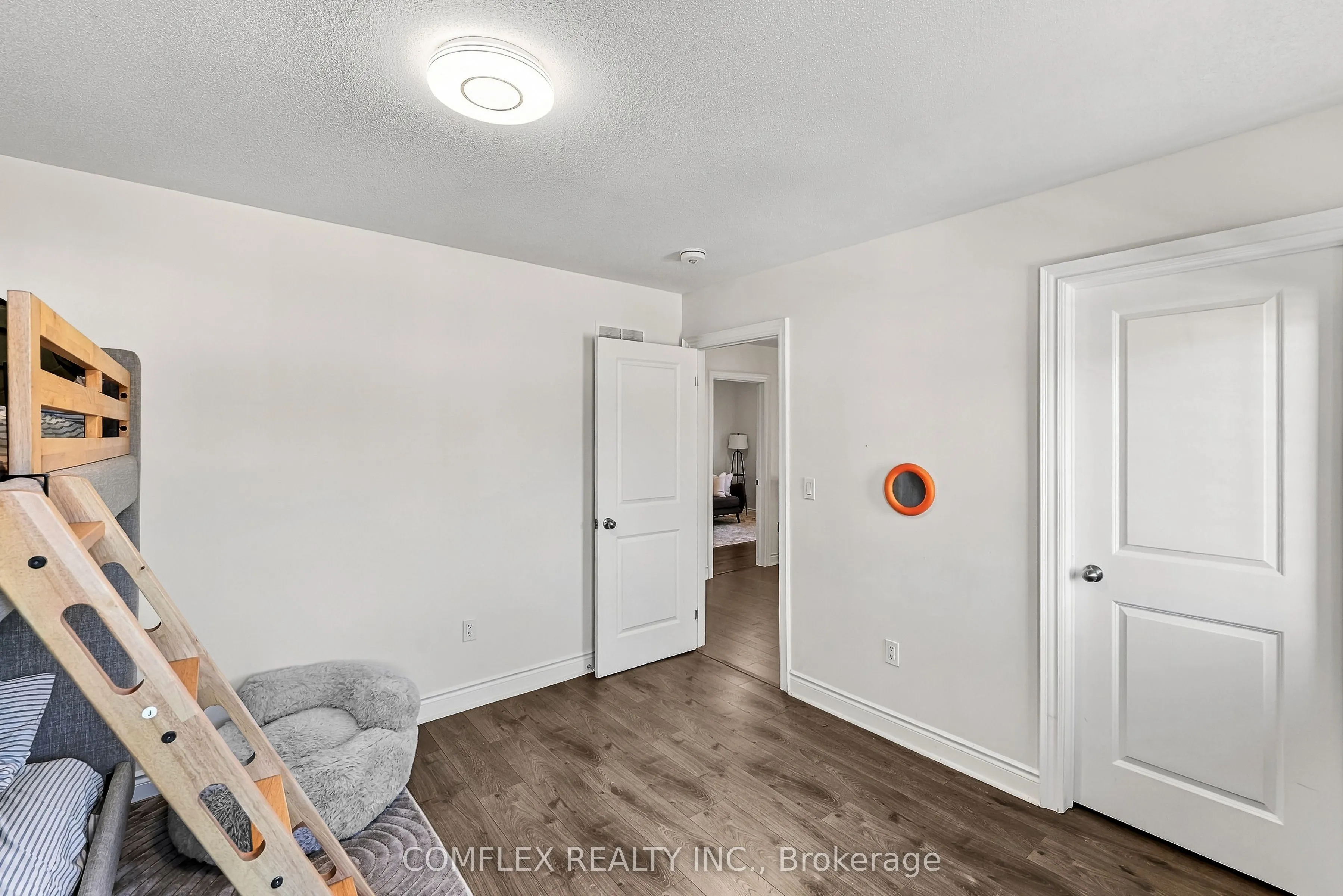 109 Cliff Thompson Court