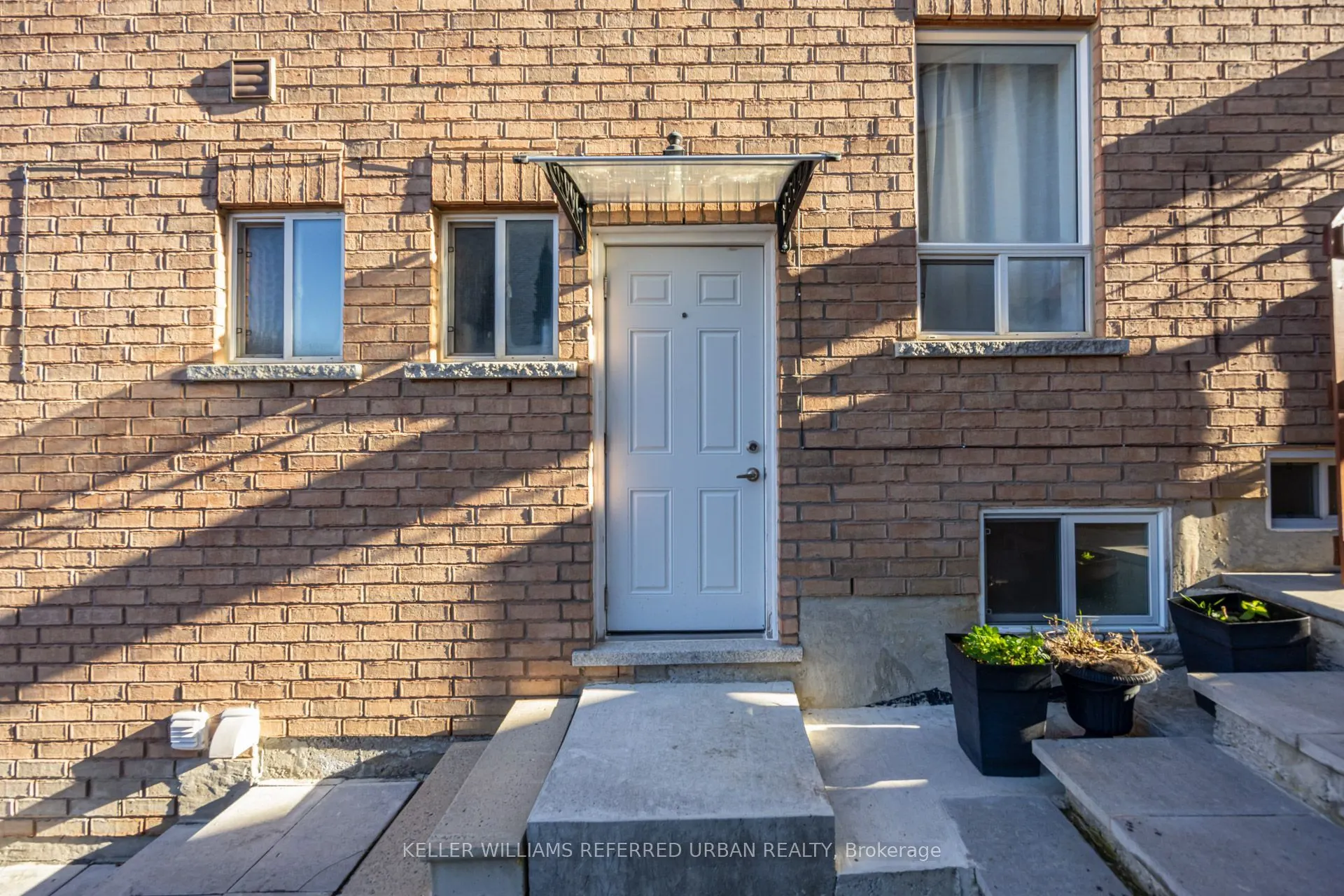 60 Mynden Way #Bsmt