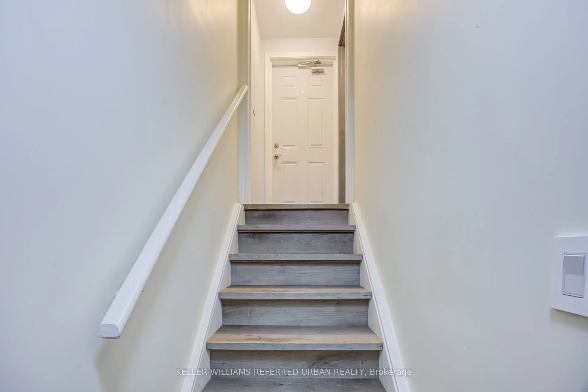 60 Mynden Way #Bsmt