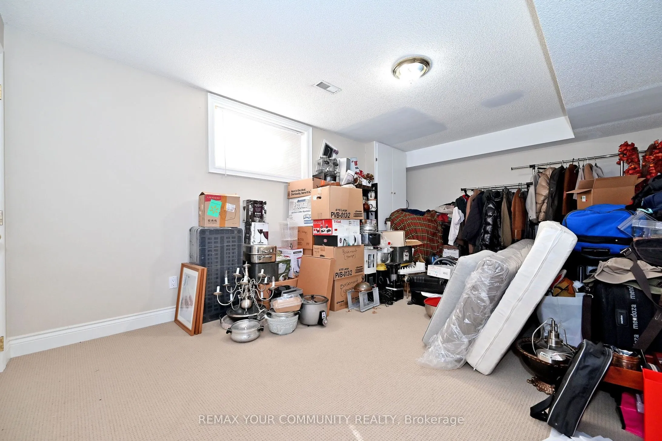 73 Sprucewood Drive E