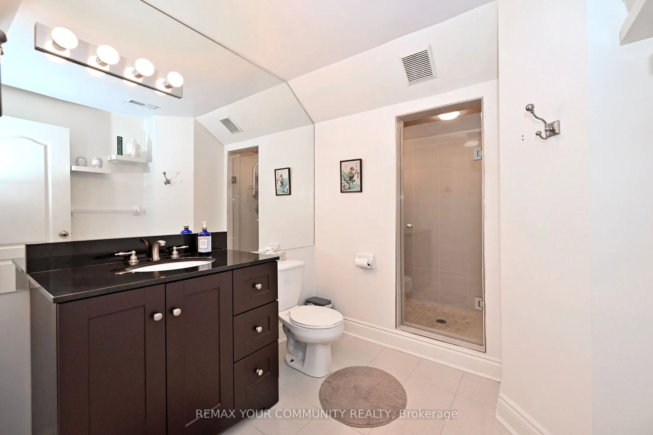 73 Sprucewood Drive E