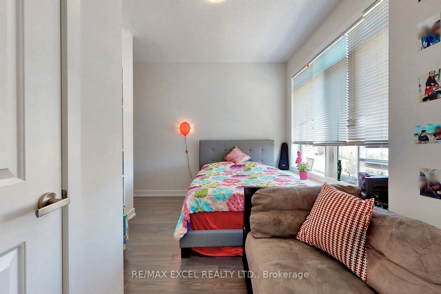46 Troon Avenue