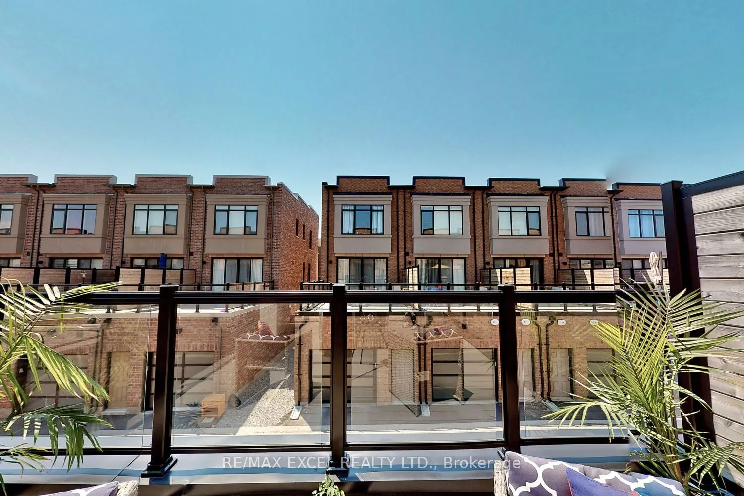 46 Troon Avenue