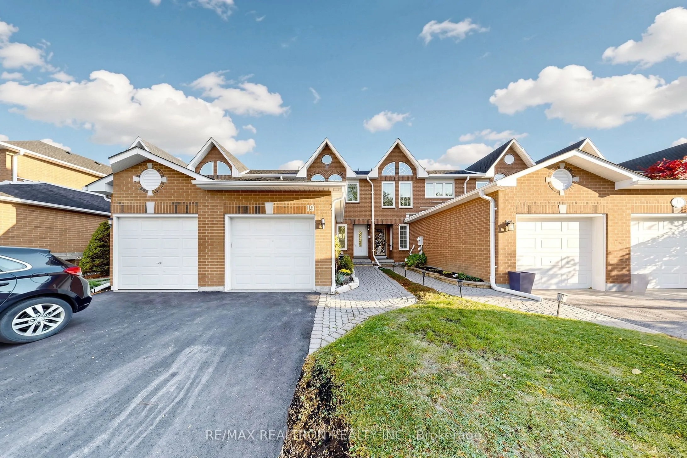 19 Cashel Court