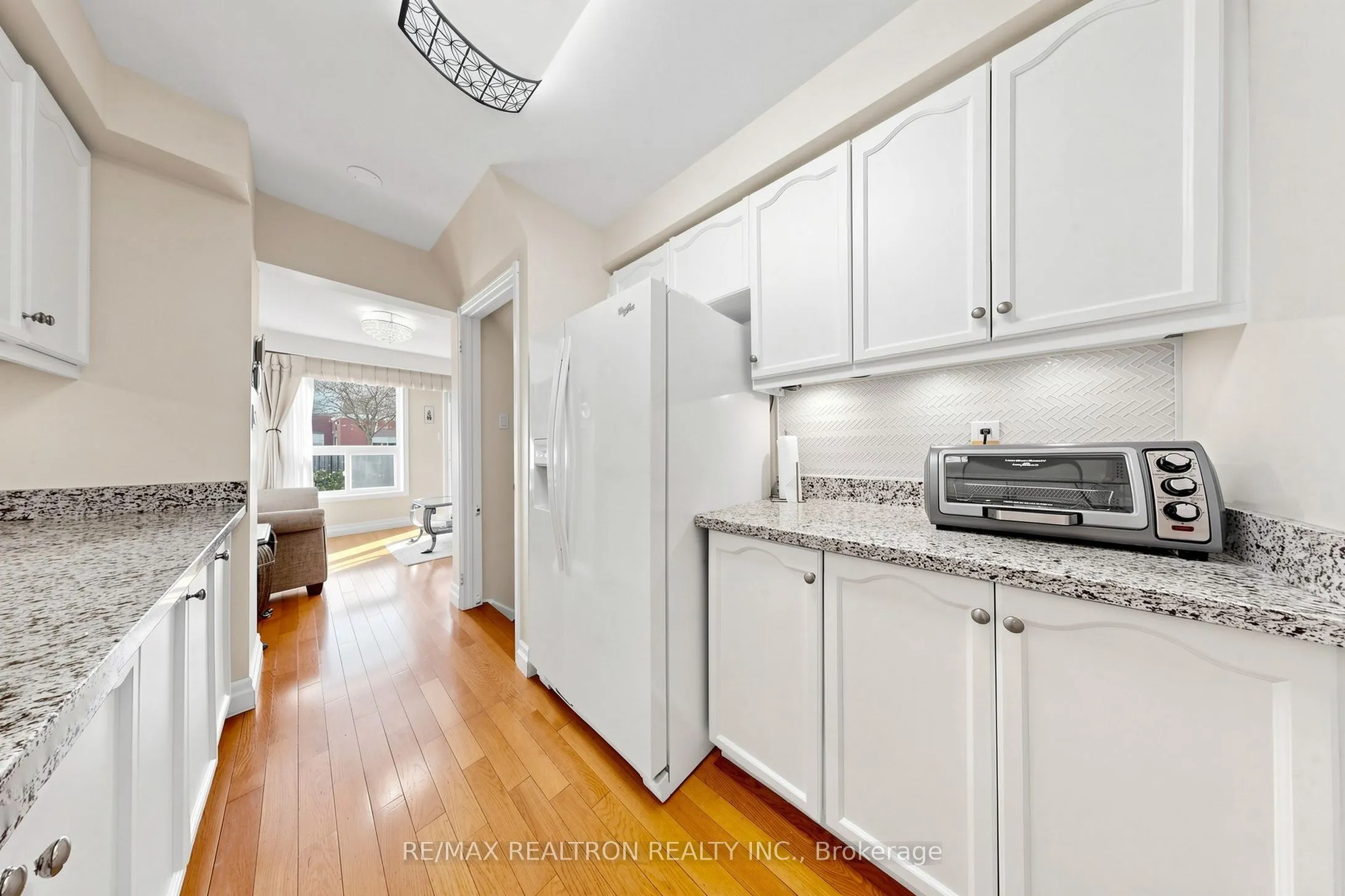 19 Cashel Court