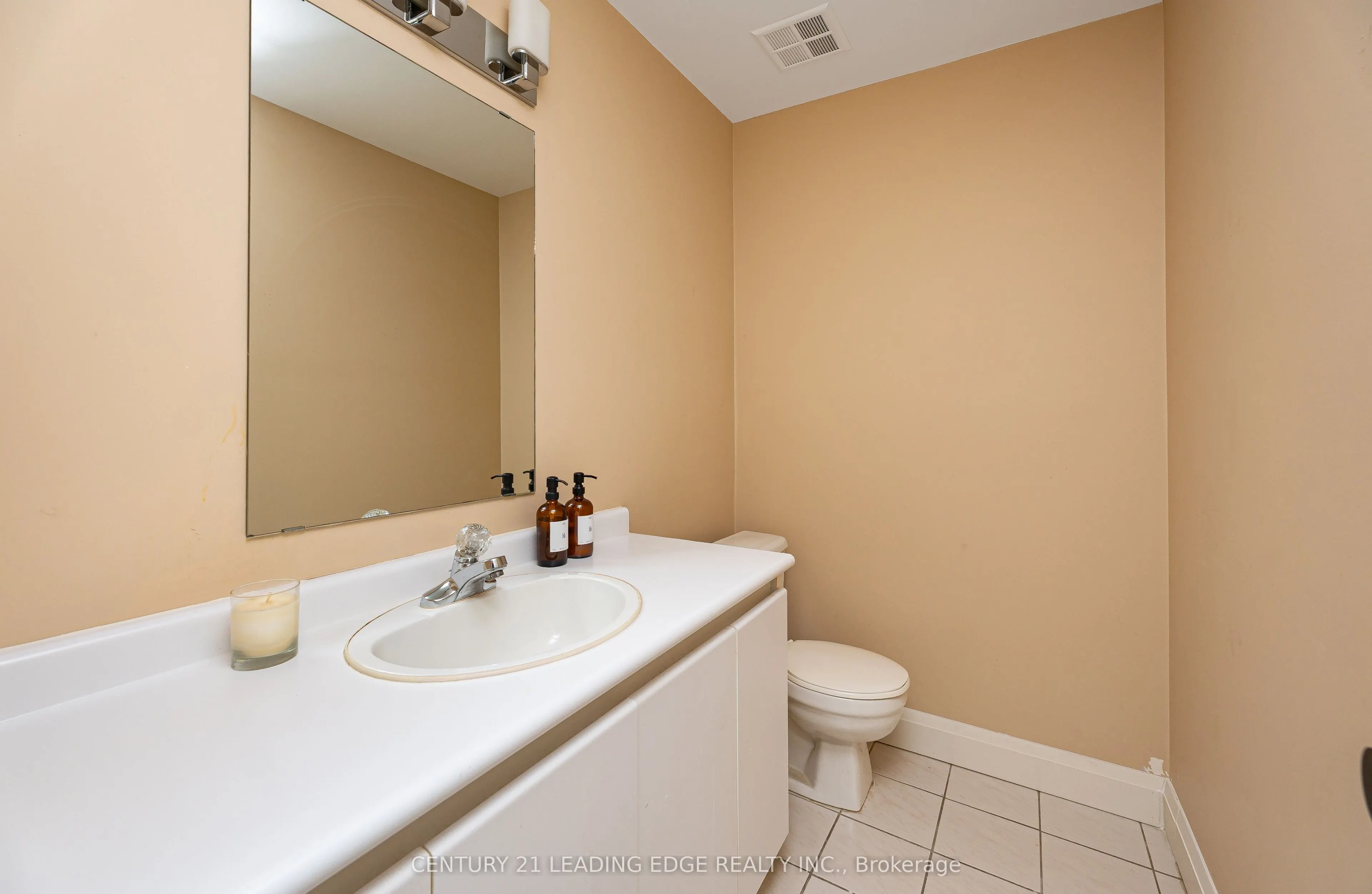 18 Clark Avenue #36