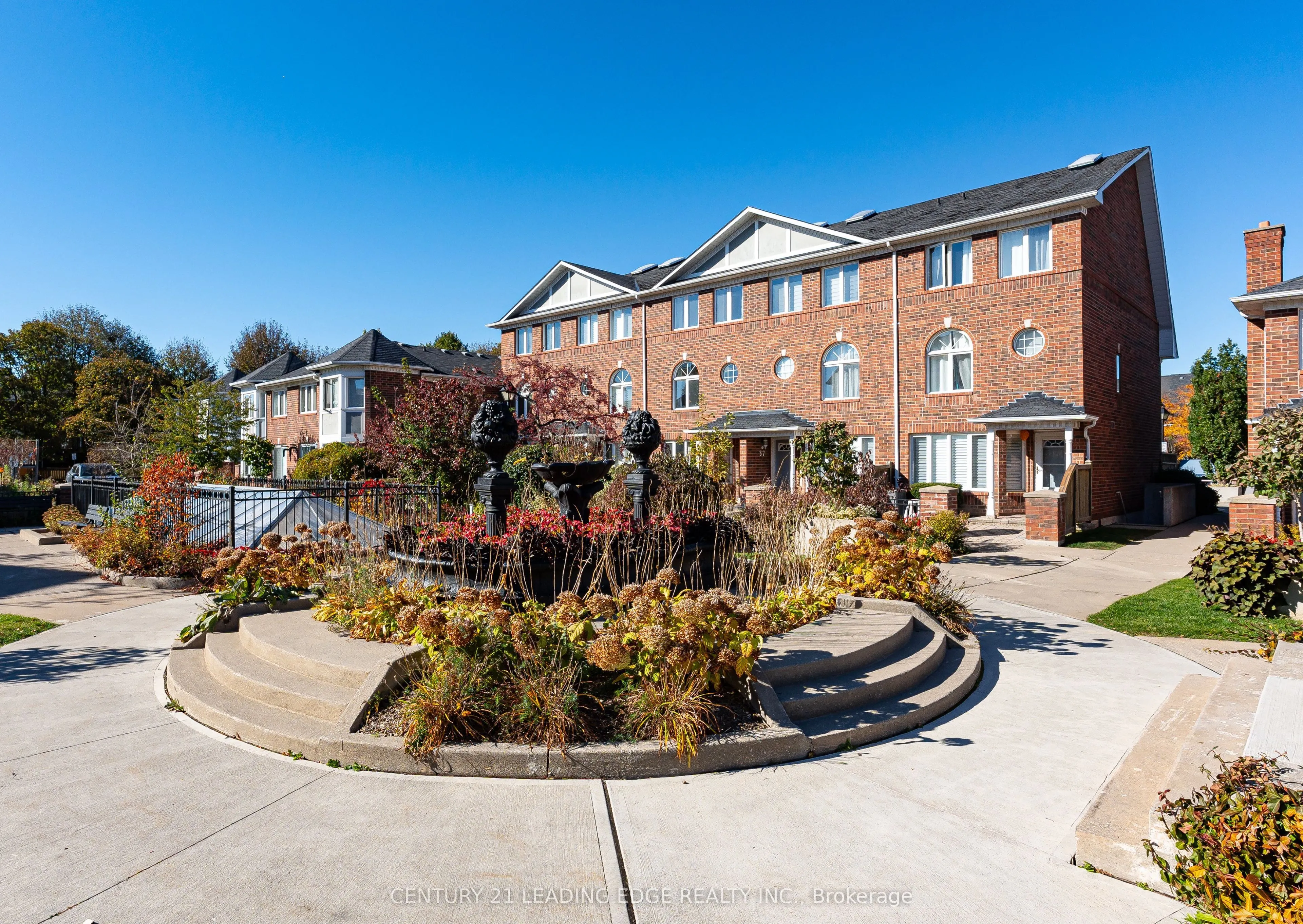 18 Clark Avenue #36