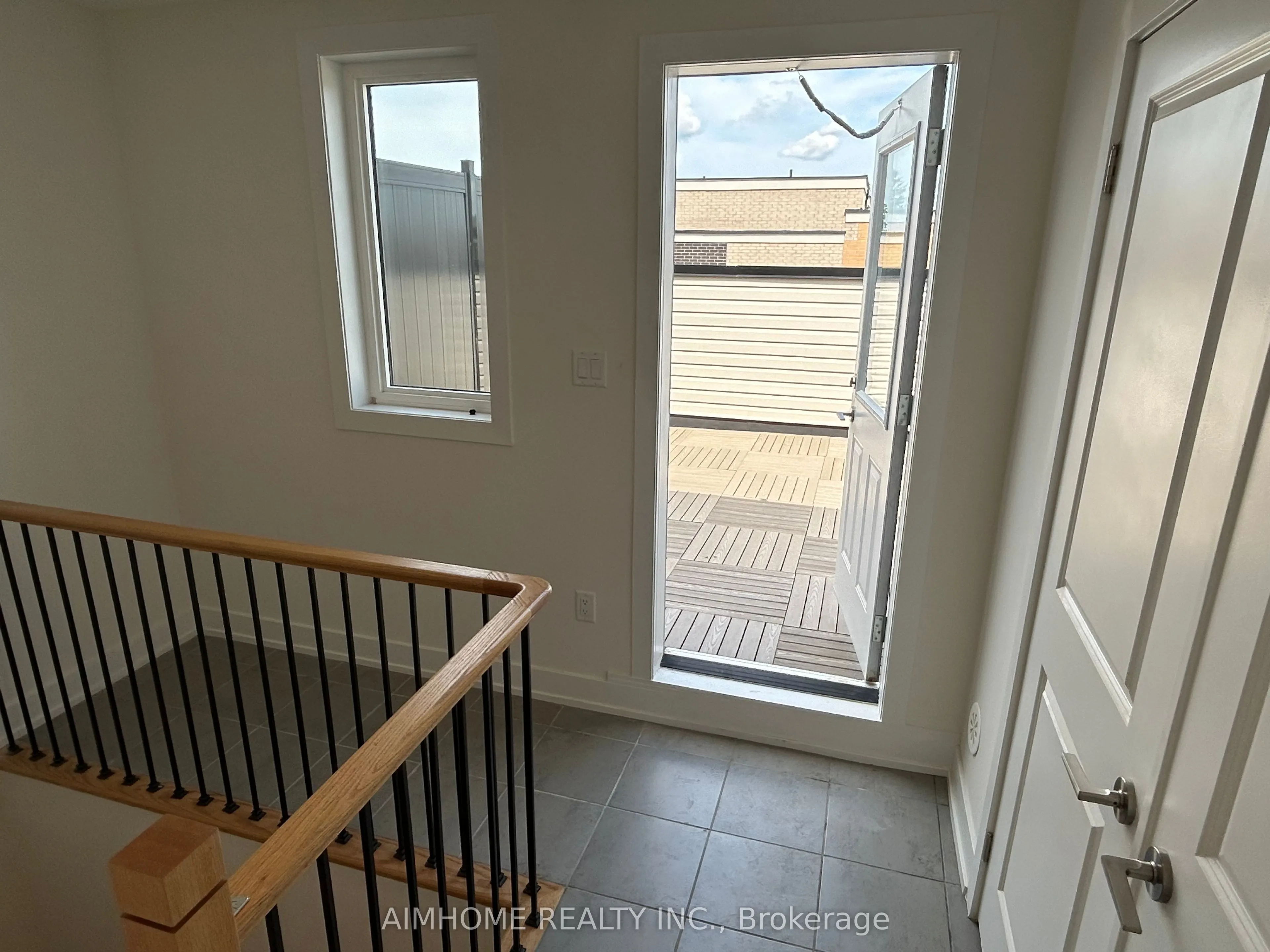 7 Phelps Lane #2
