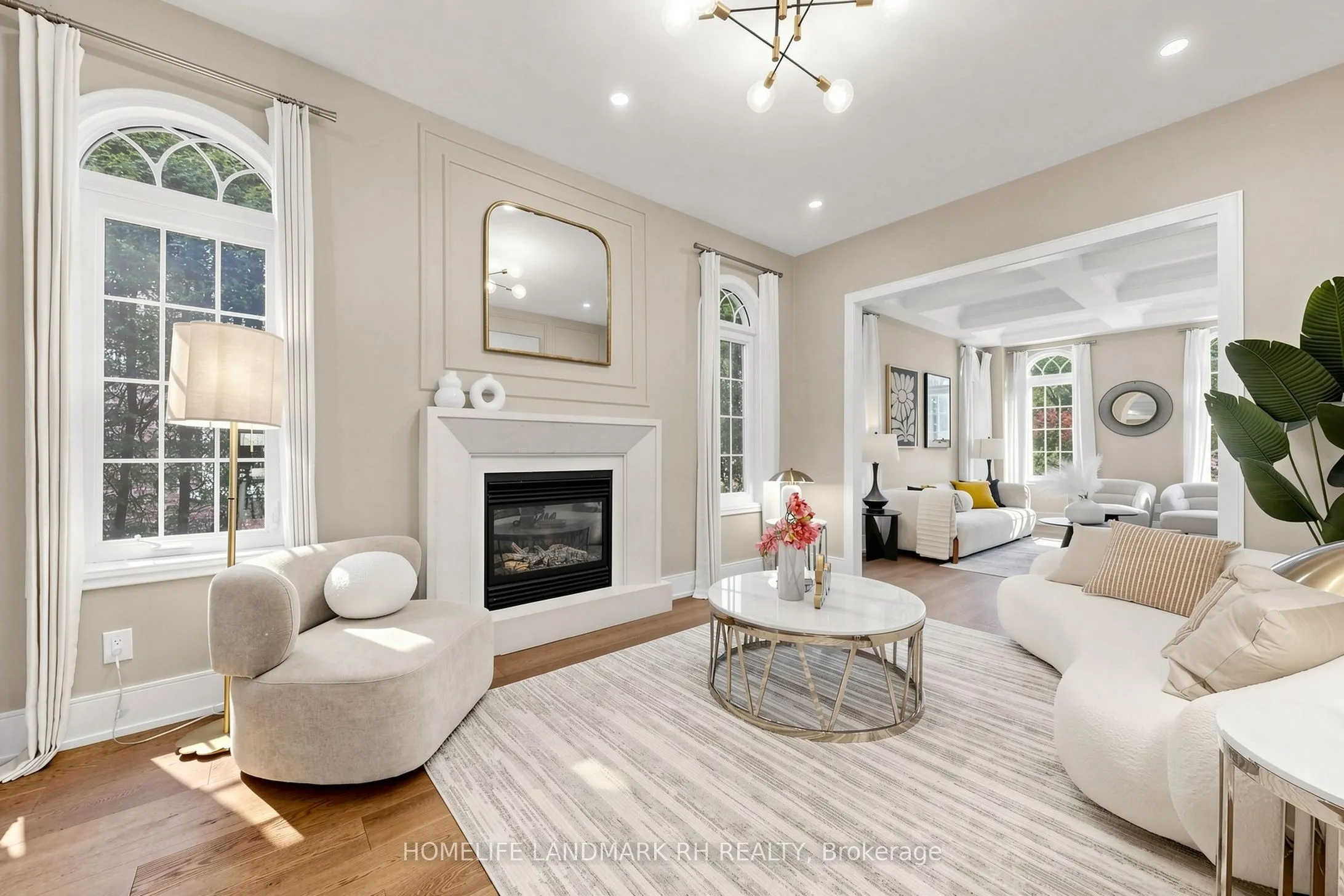 55 Willett Crescent
