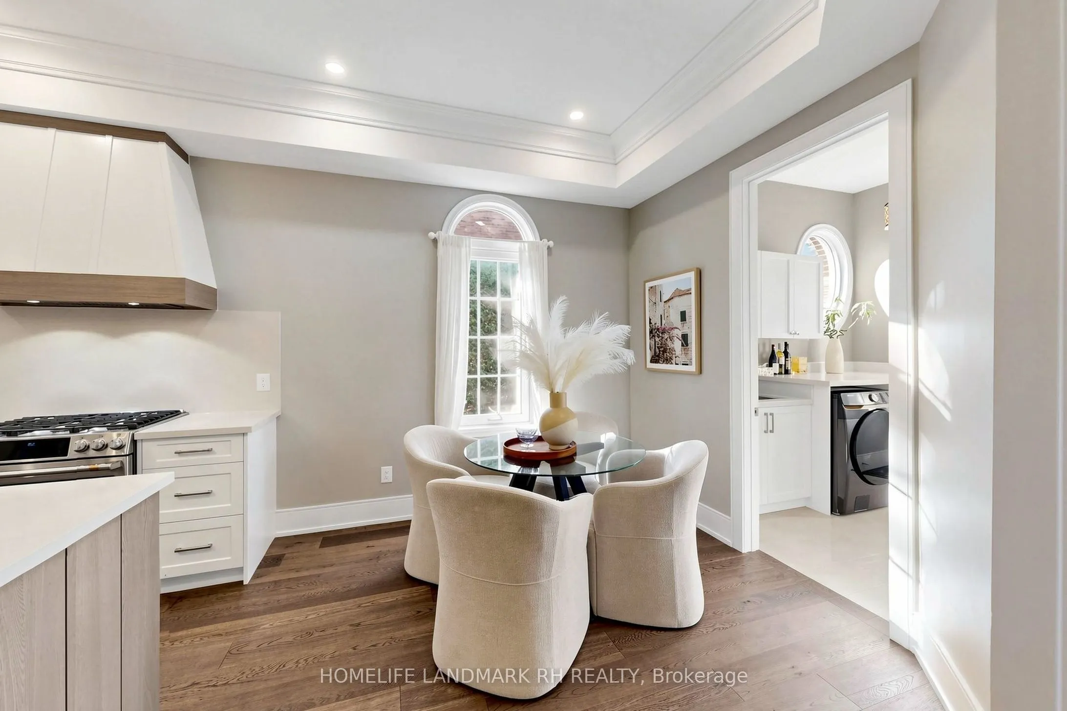 55 Willett Crescent