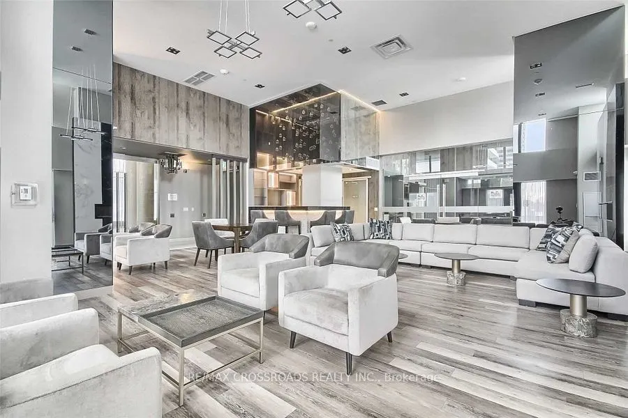 75 Oneida Crescent #1608