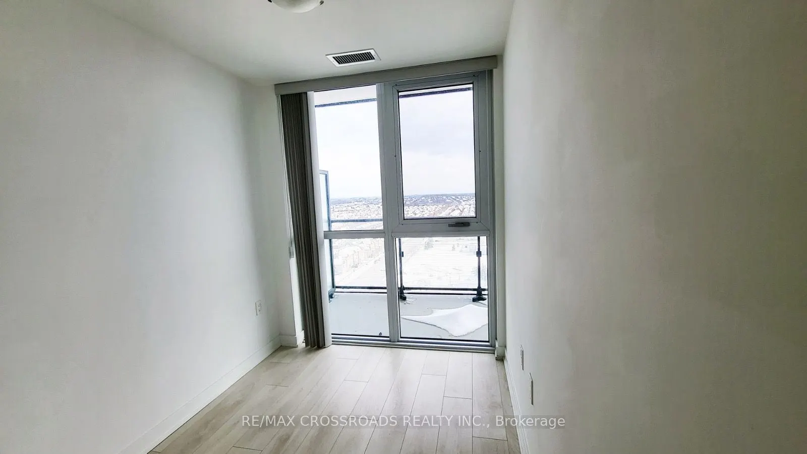 75 Oneida Crescent #1608