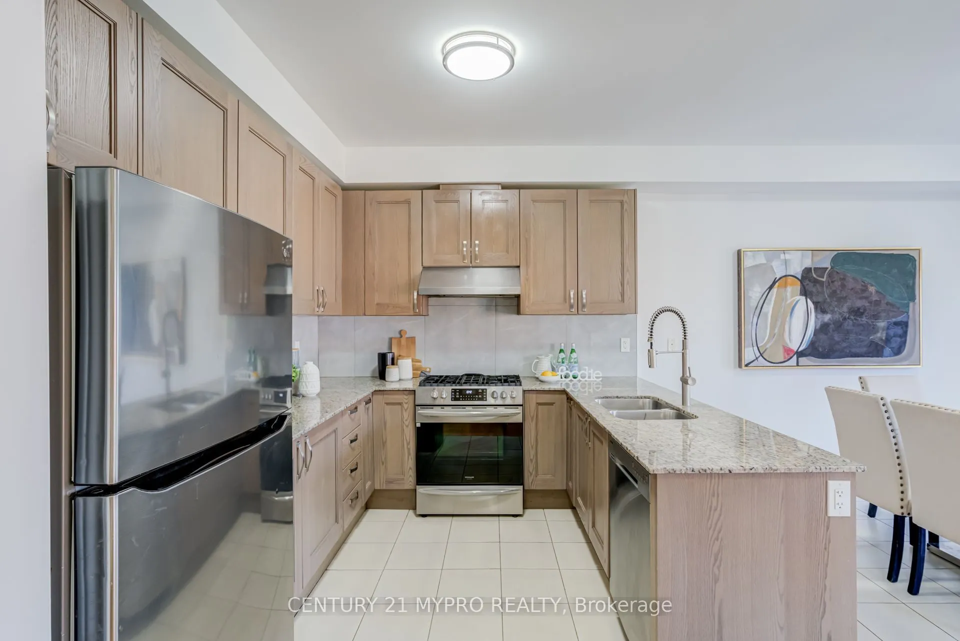 13 Manor Glen Crescent