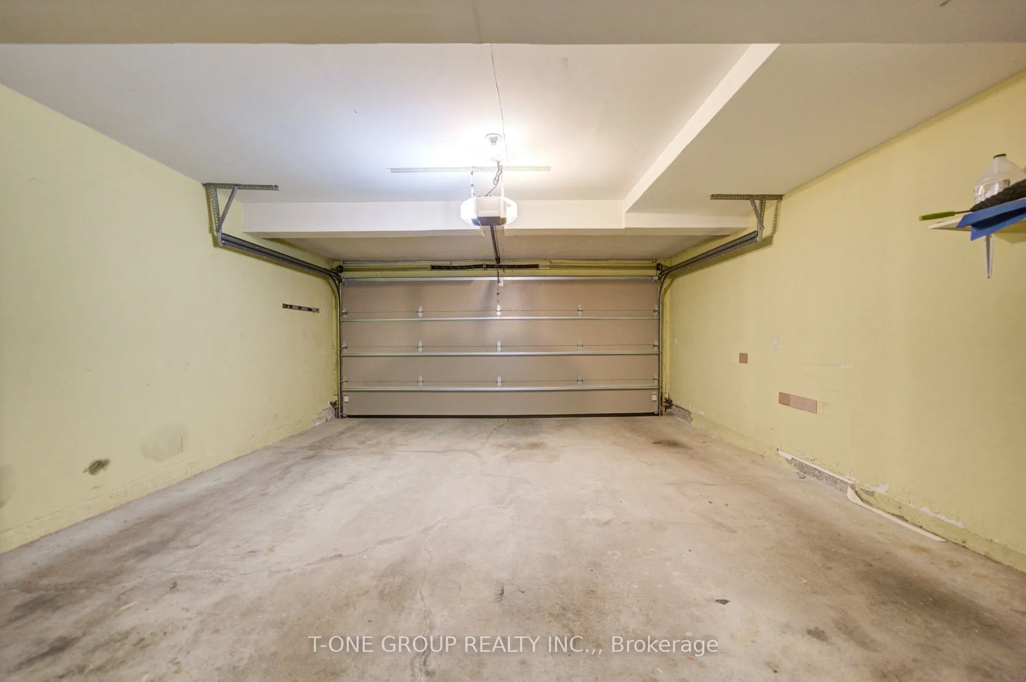 9133 Bayview Avenue #85