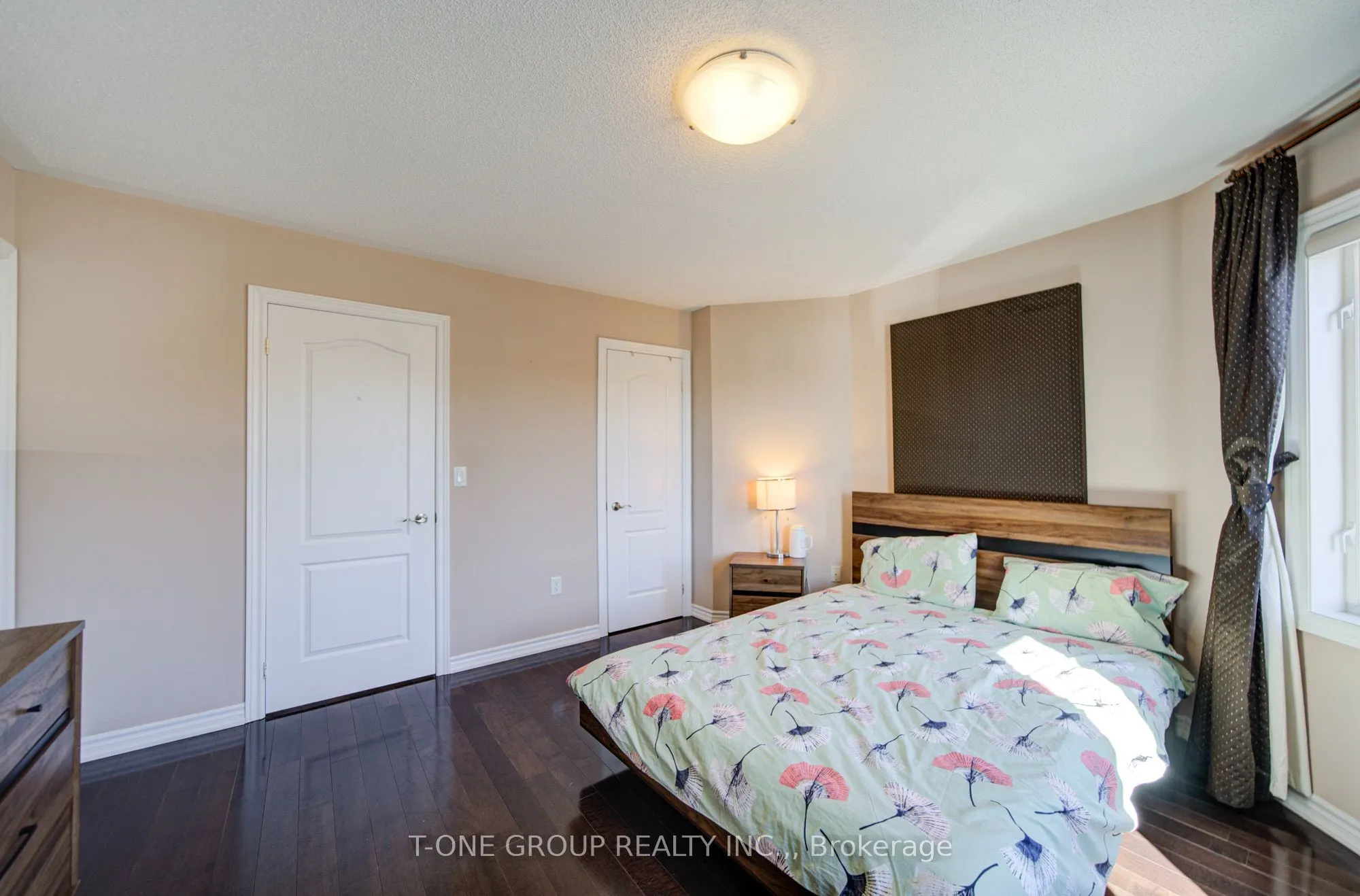 9133 Bayview Avenue #85