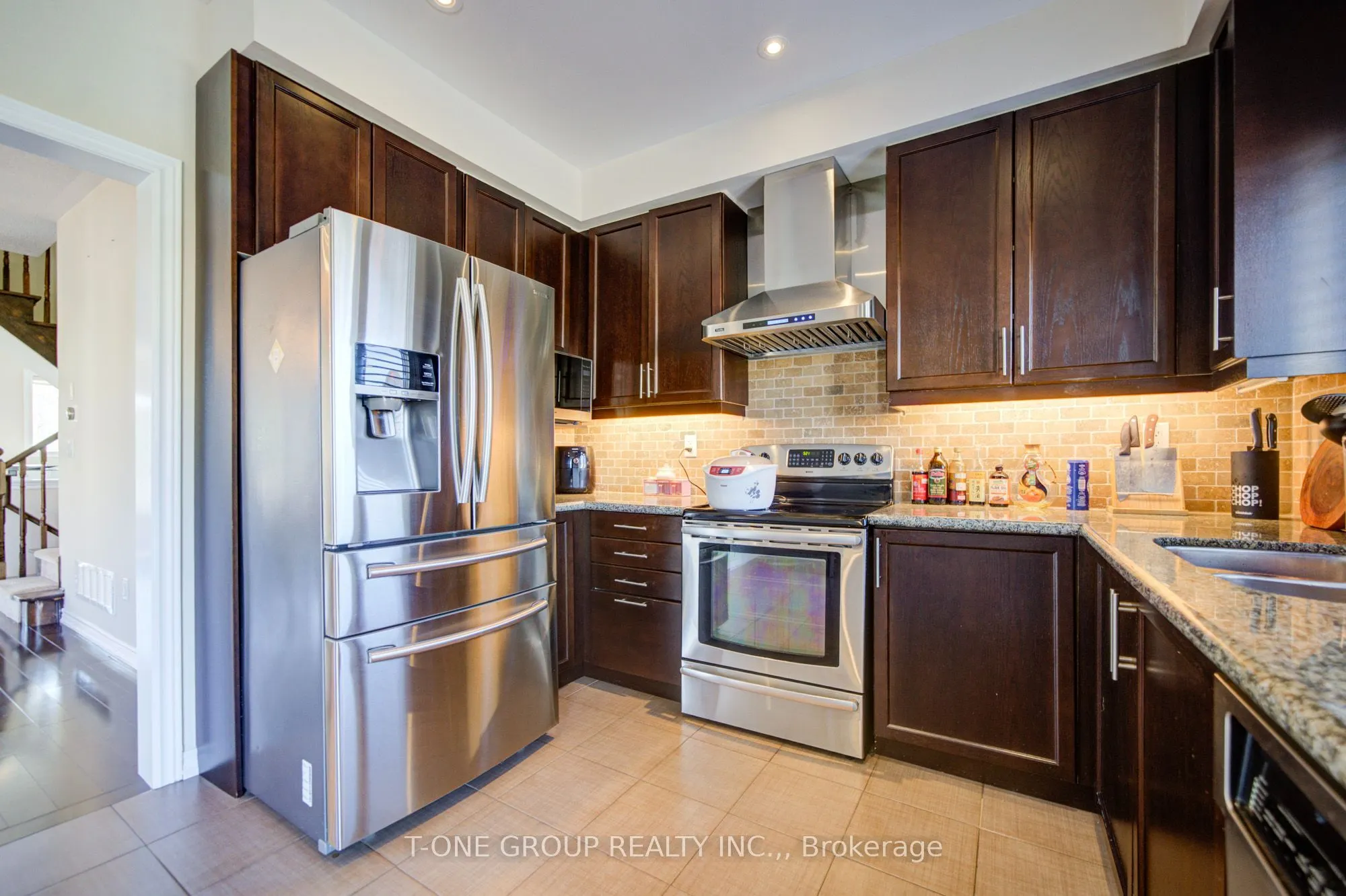 9133 Bayview Avenue #85