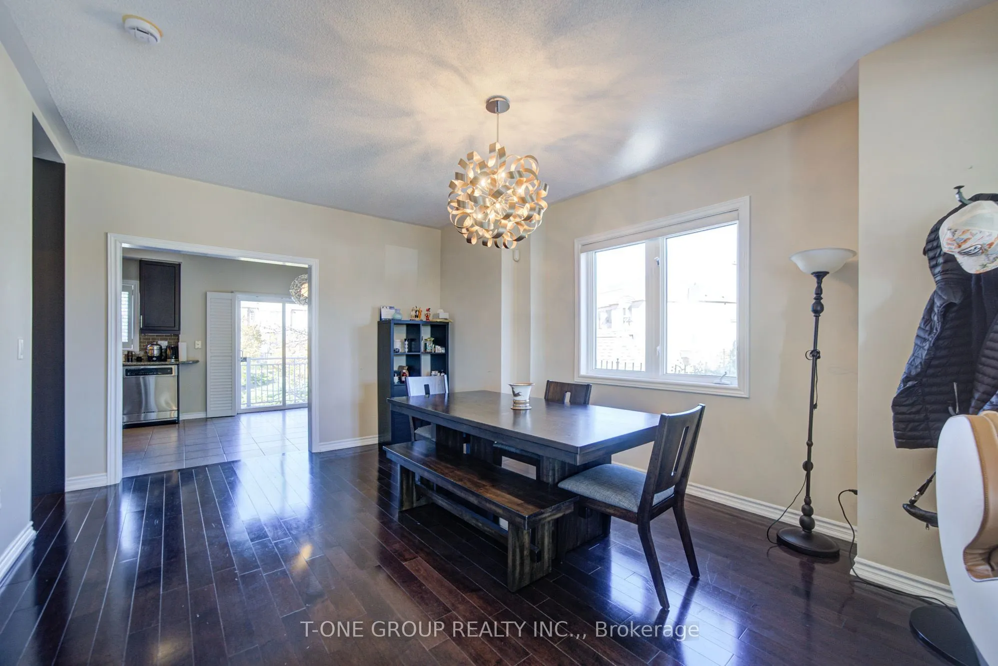 9133 Bayview Avenue #85